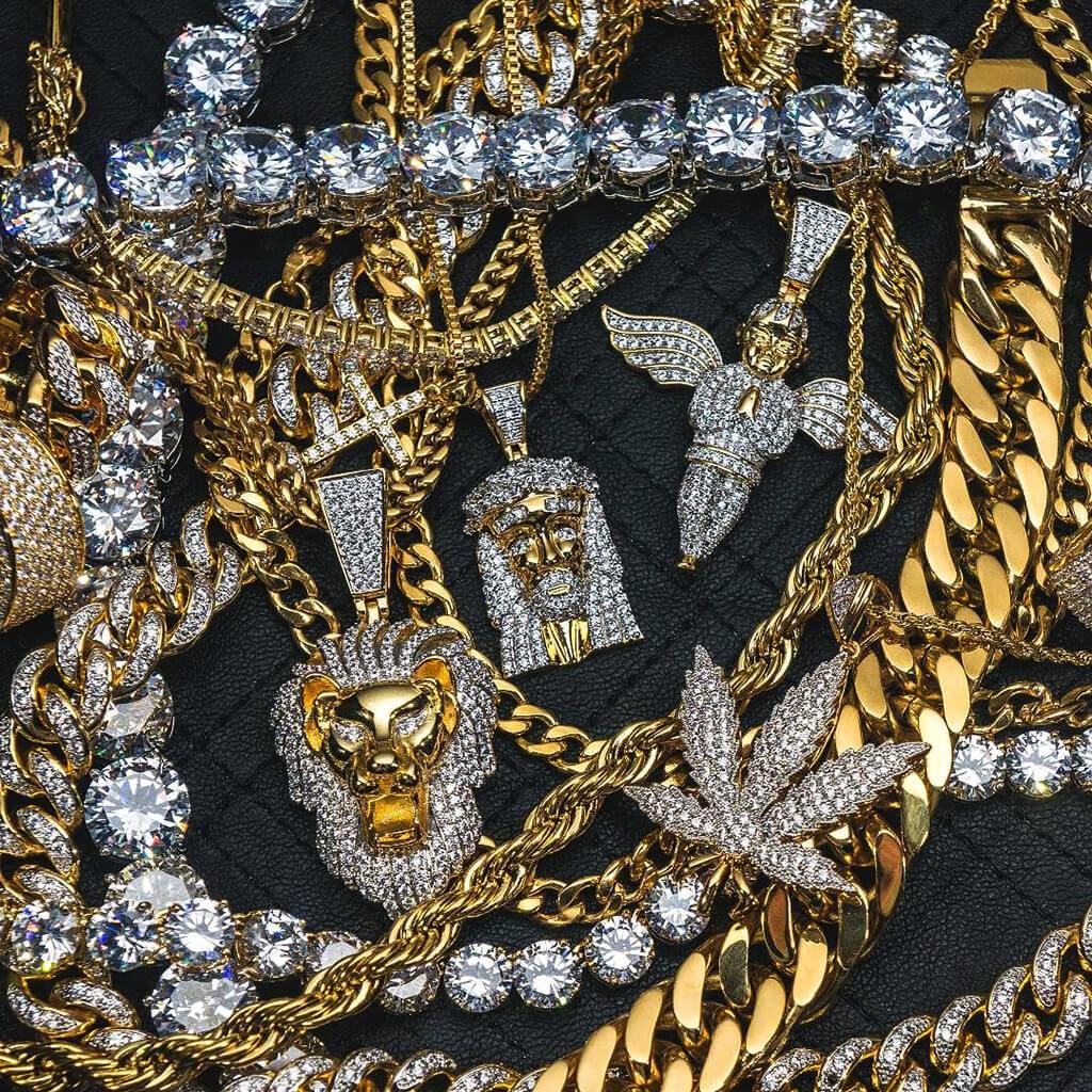 What Is Hip Hop and Bling Jewelry: The Beginners Guide