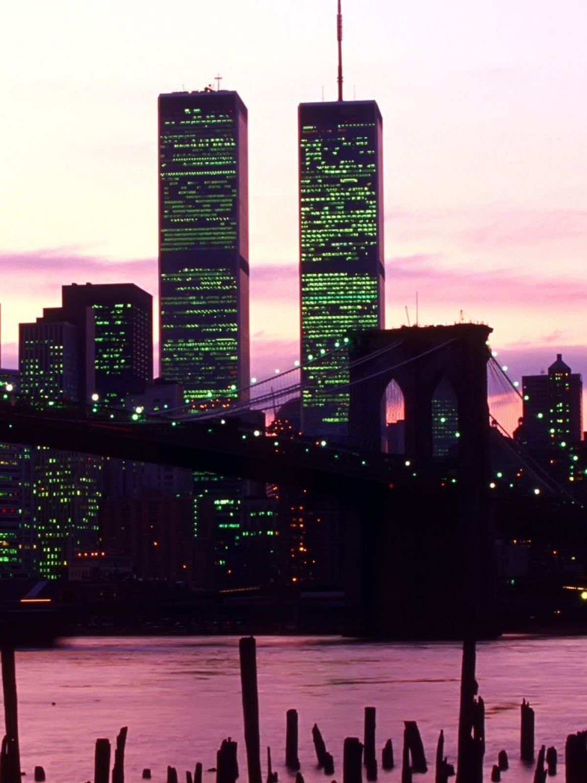 New York's Twin Towers Mobile Wallpaper