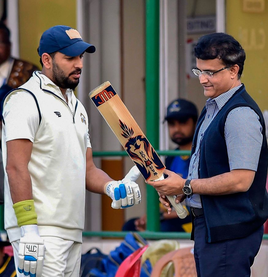 Sourav Ganguly Celebrates His 47th Birthday With Friends