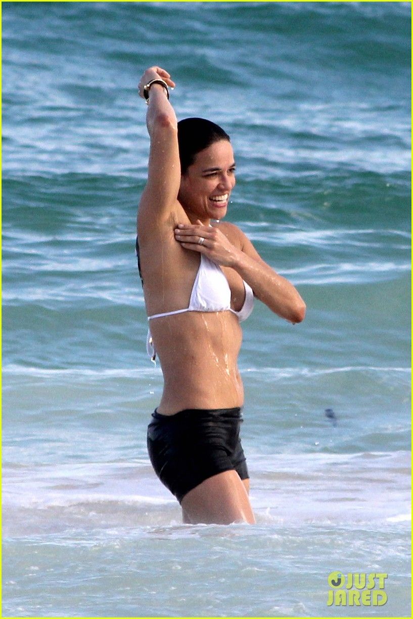 Michelle Rodriguez Shows Off Her Hairy Armpits During an Ocean