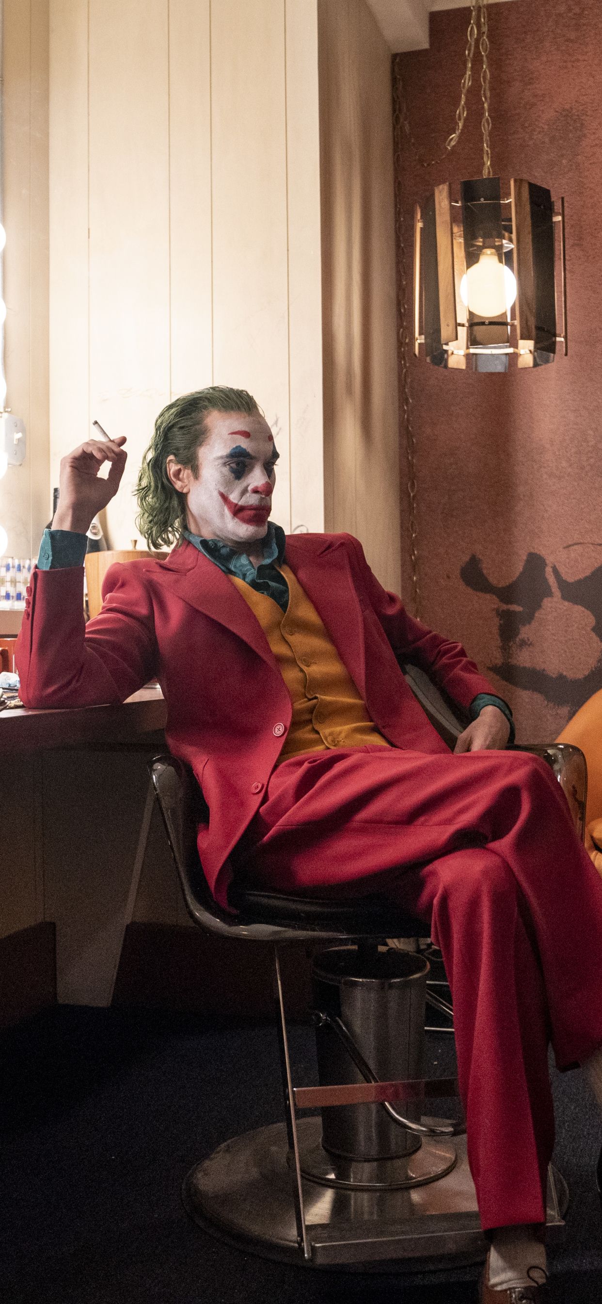 Movie Joker (1242x2688) Wallpaper