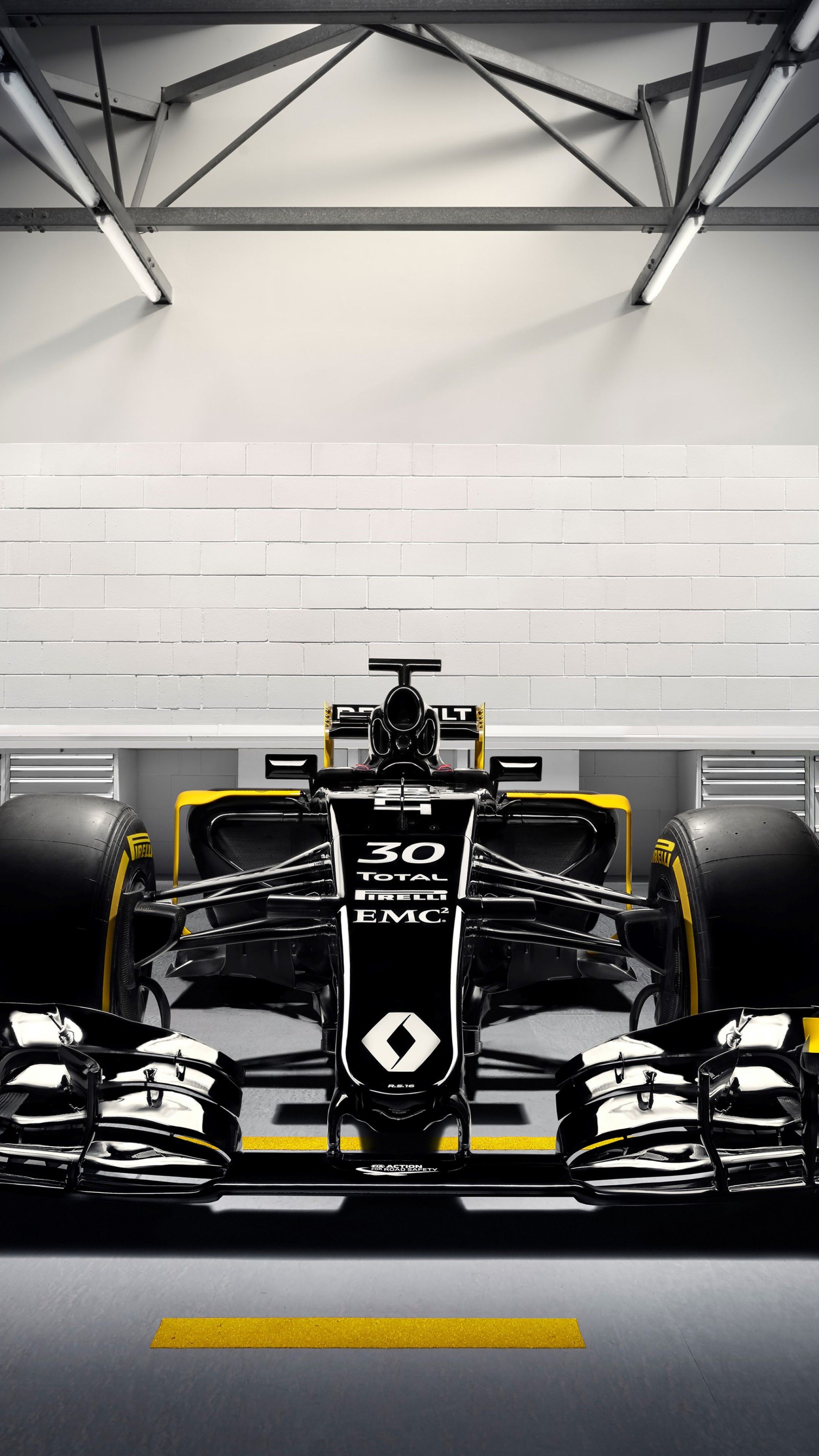 Wallpaper Renault R.S. Formula testing, LIVE from Barcelona