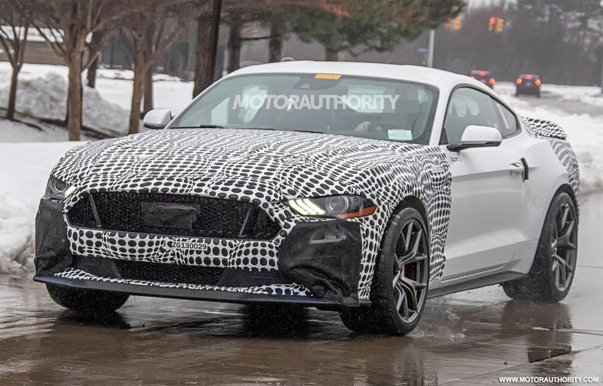 Ford Mustang Mach 1 spy shots