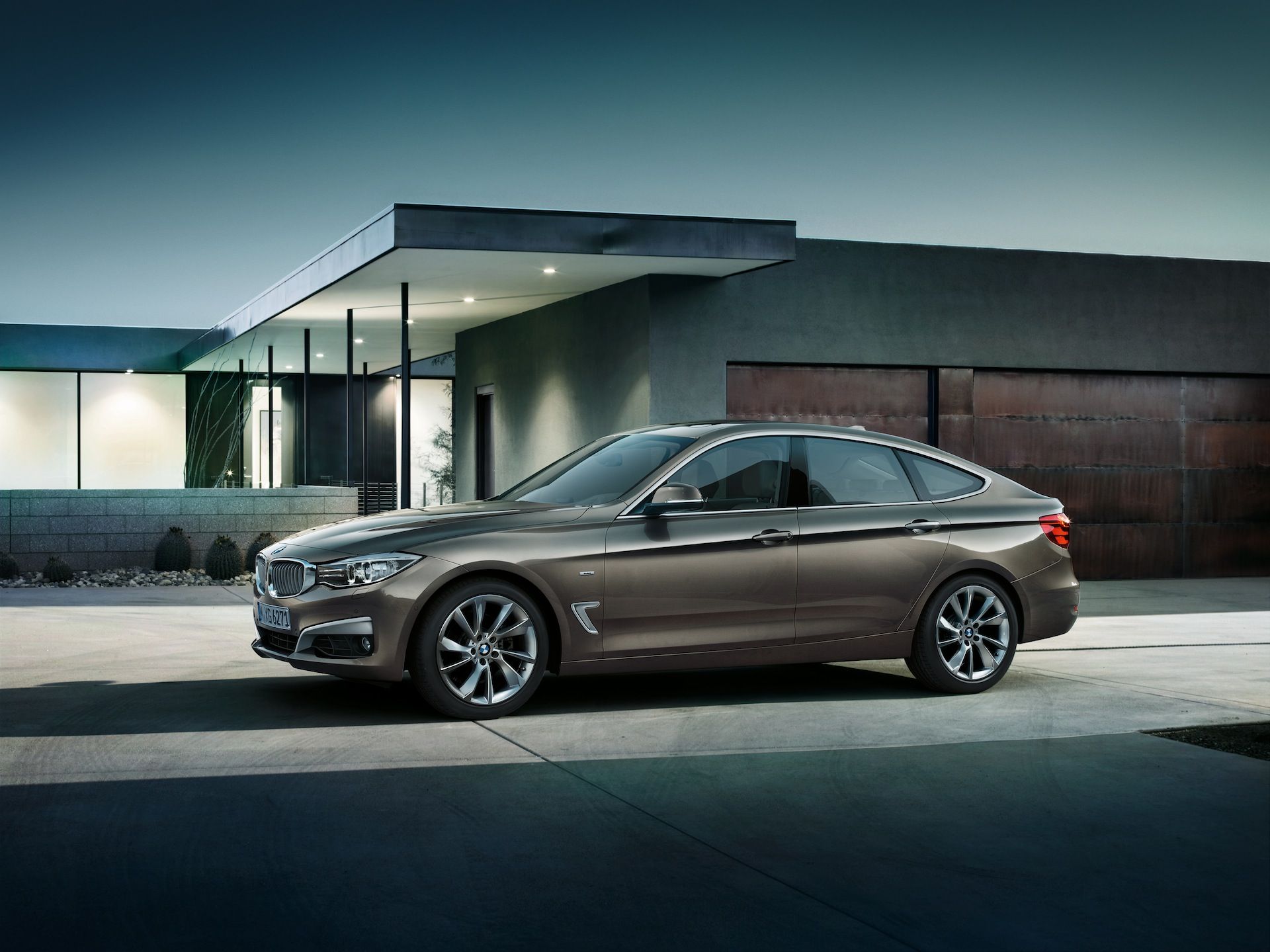 Wallpaper: BMW 3 Series Gran Turismo