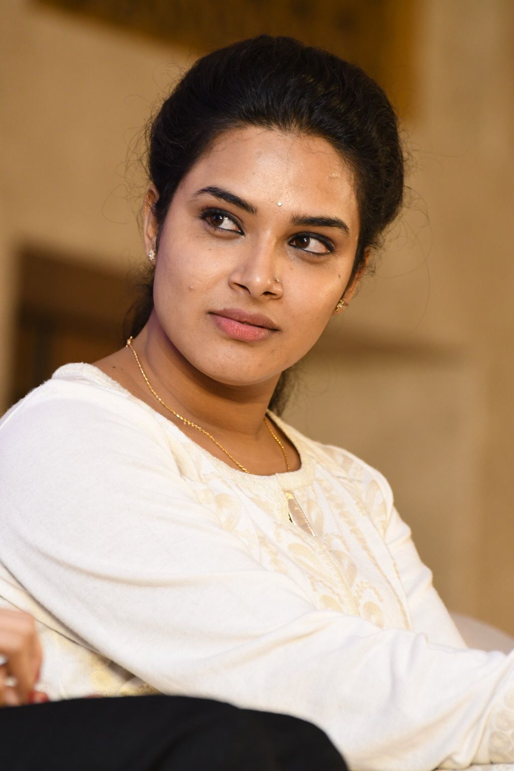 Indian Beautiful Girl TV Actress Hari Teja Smiling Photo In White