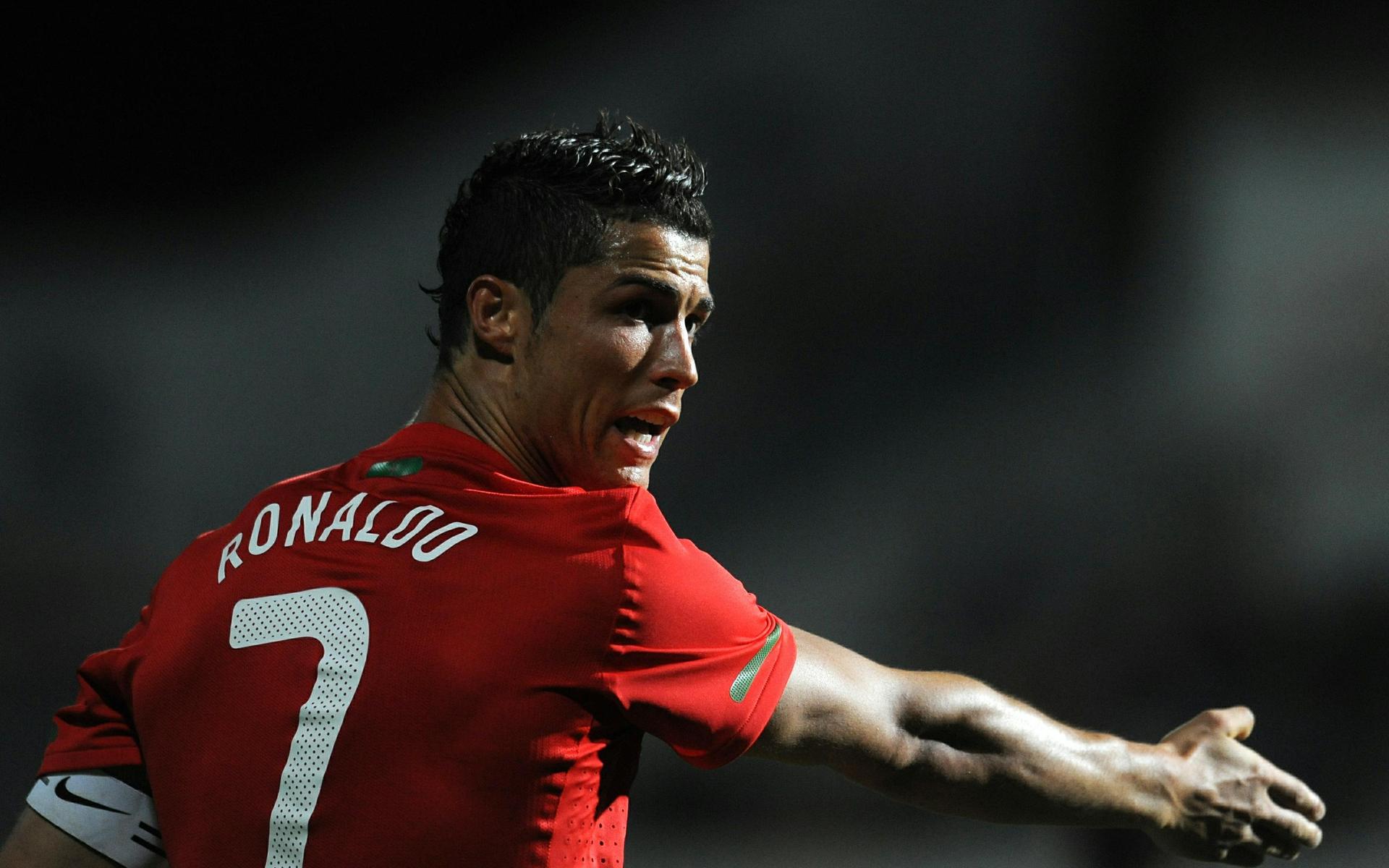 Cristiano Ronaldo HD wallpaper. High Resolution Wallarthd.com