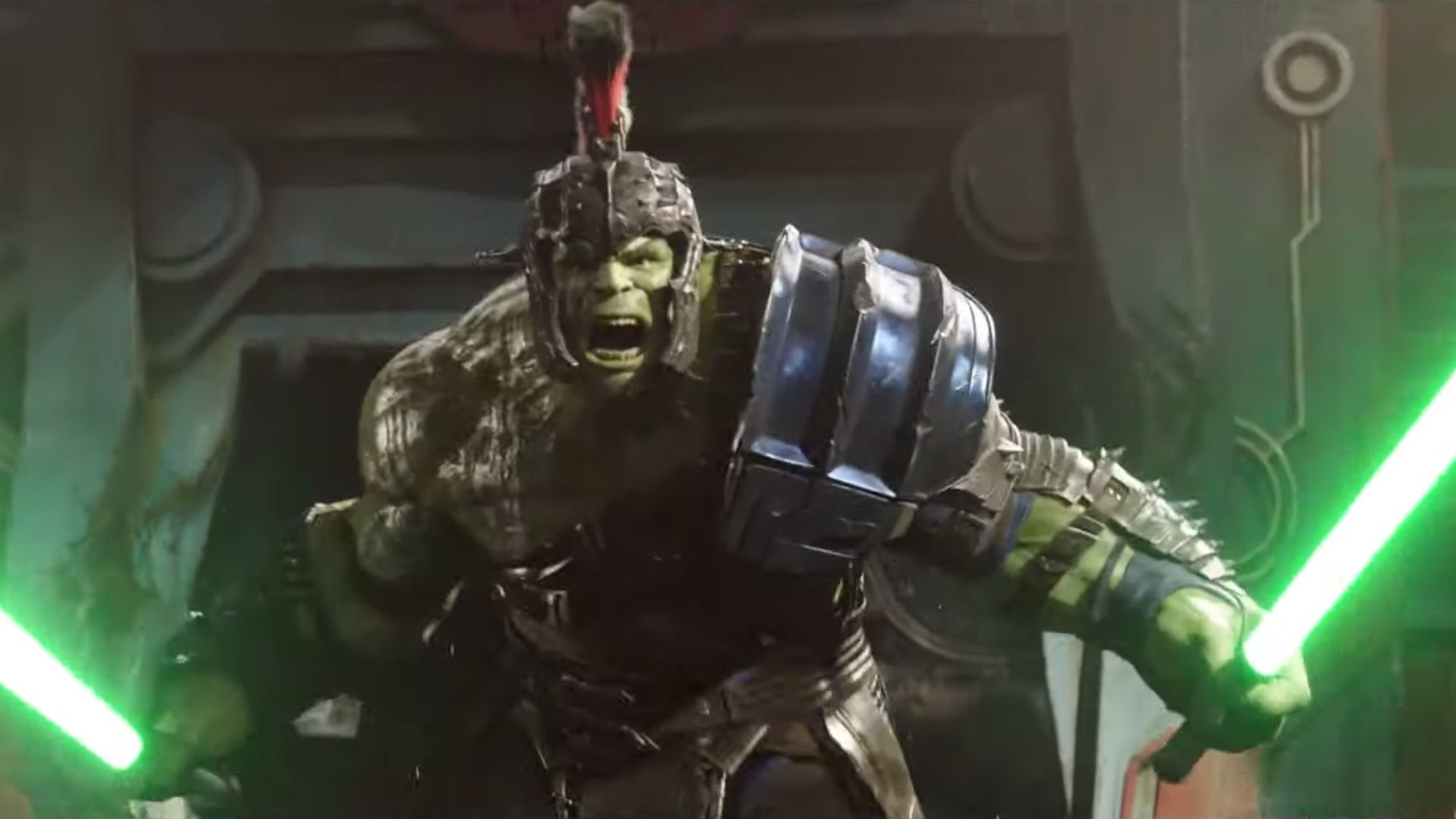 Thor And Hulk Battle With Lightsabers In Fan Made THOR: RAGNAROK