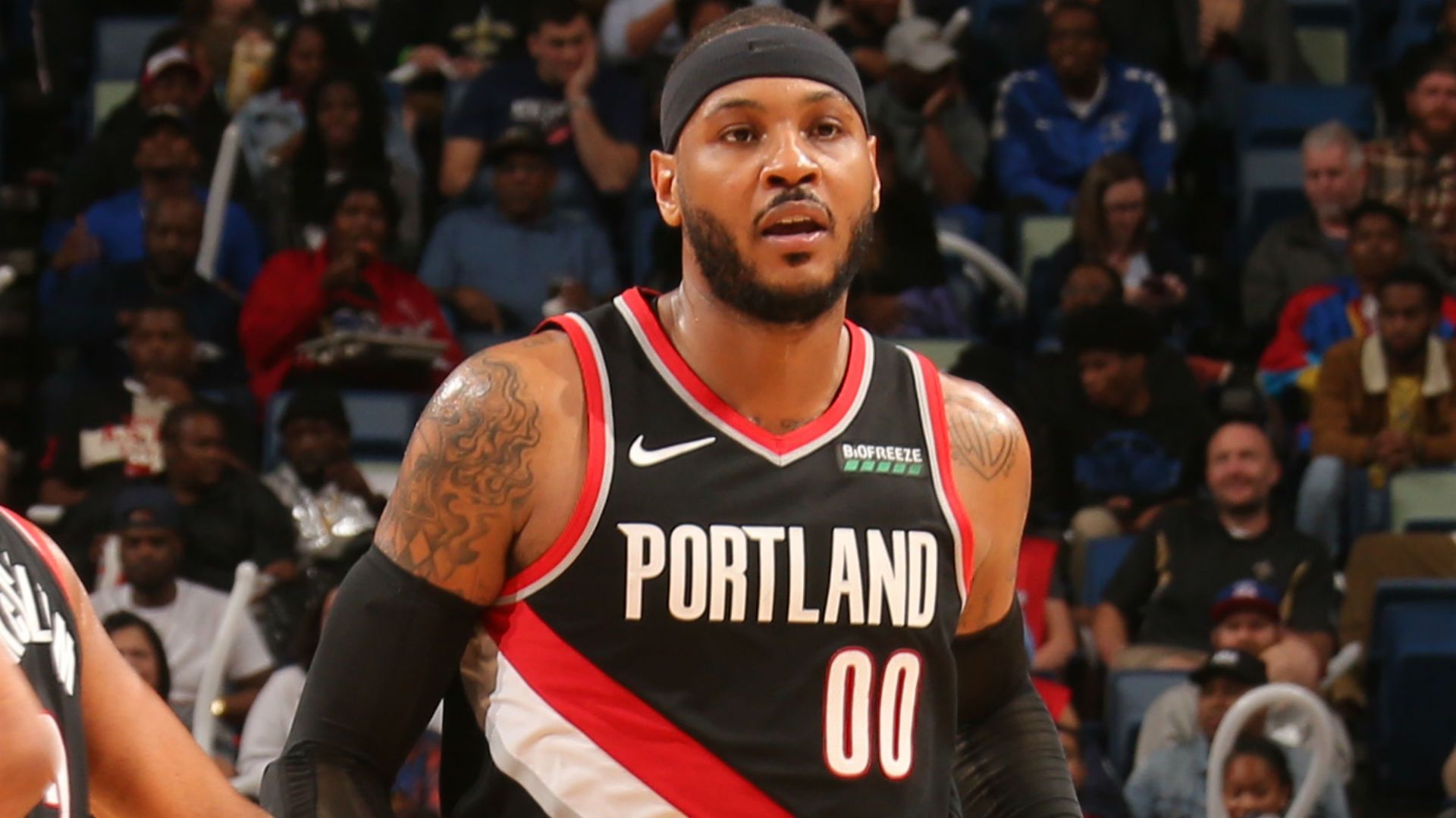How did Carmelo Anthony look in his debut with the Portland Trail