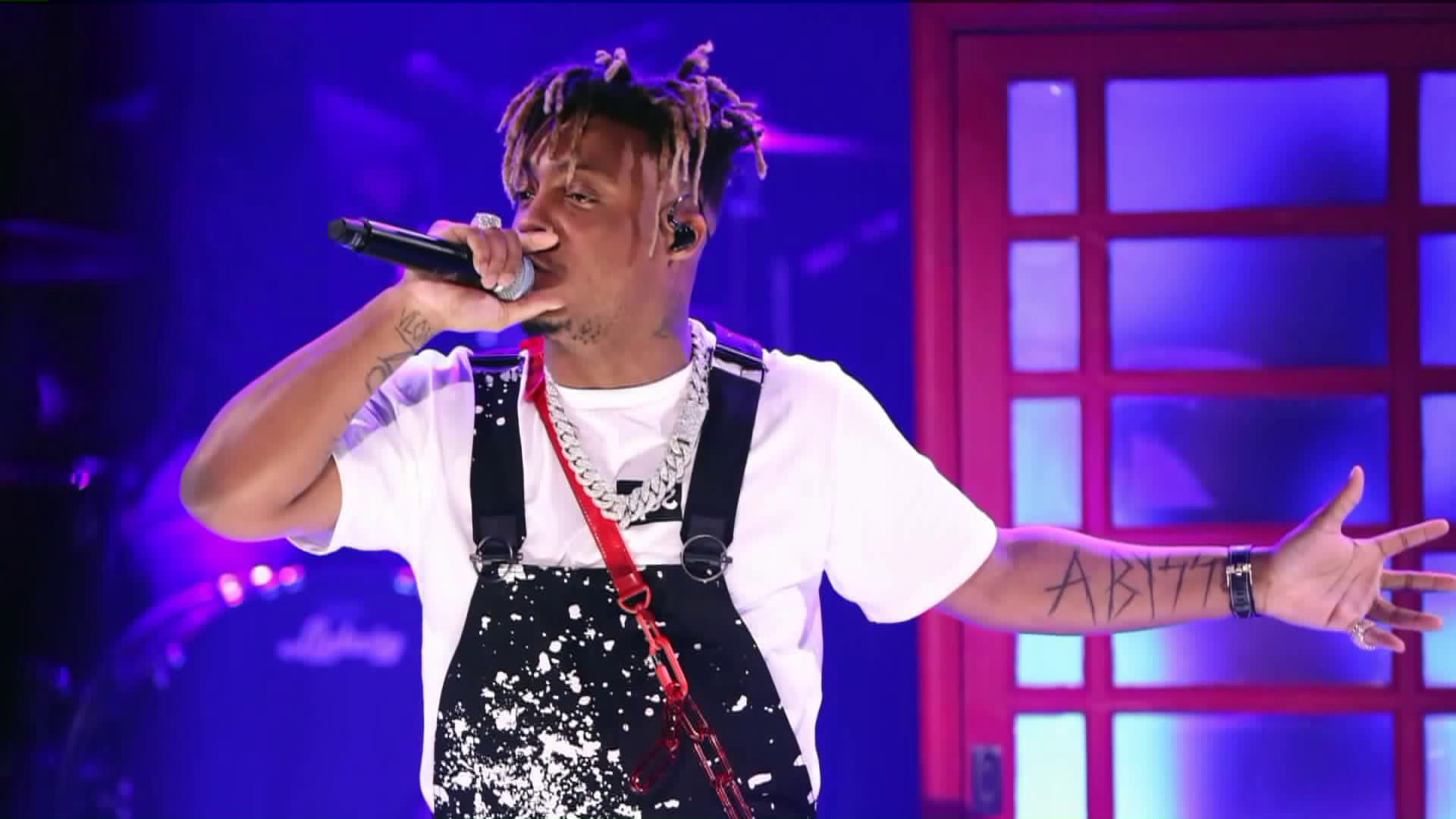 Reports: Chicago rapper Juice WRLD dies after suffering seizure at Midway Airport
