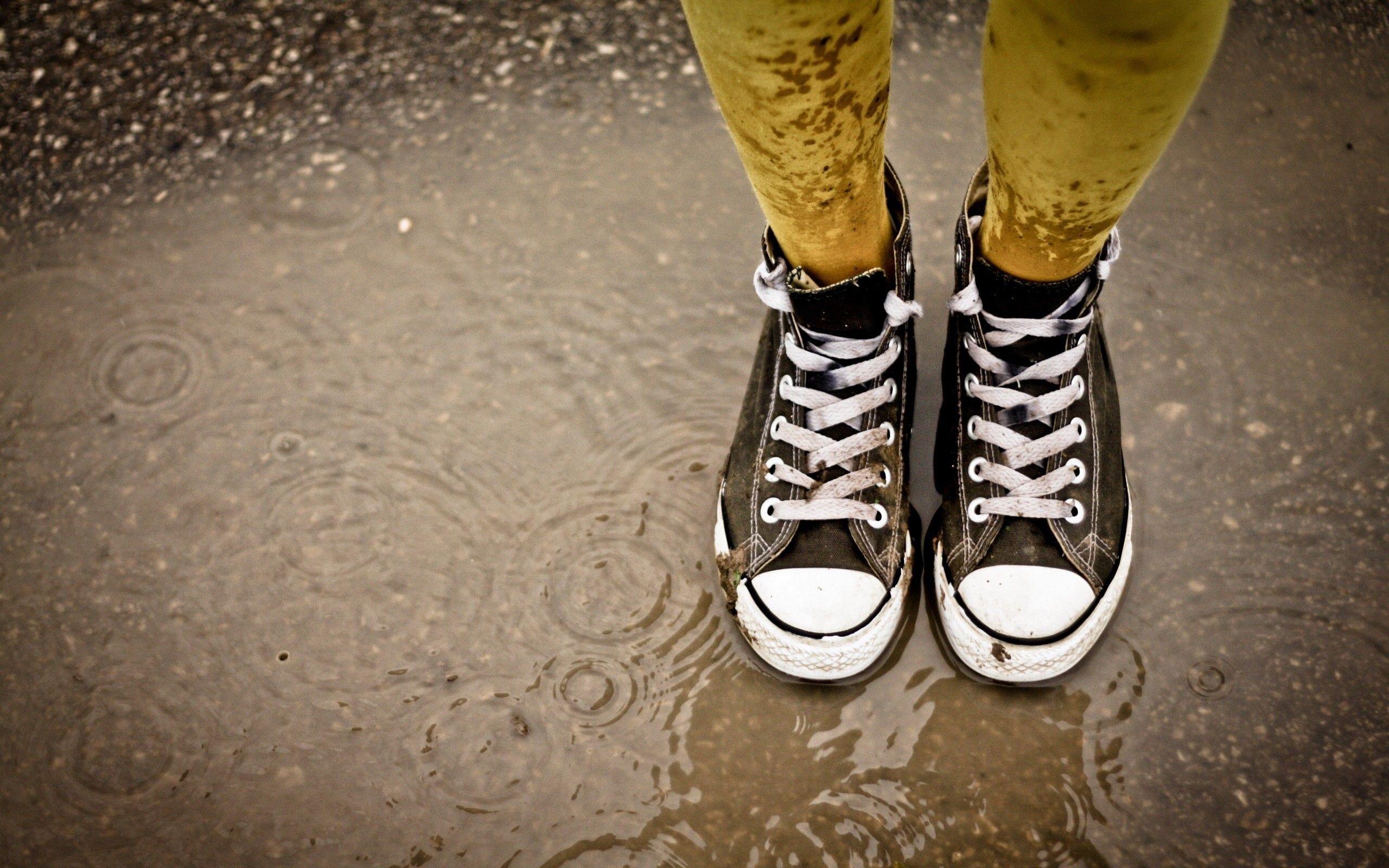 Converse HD Wallpaper