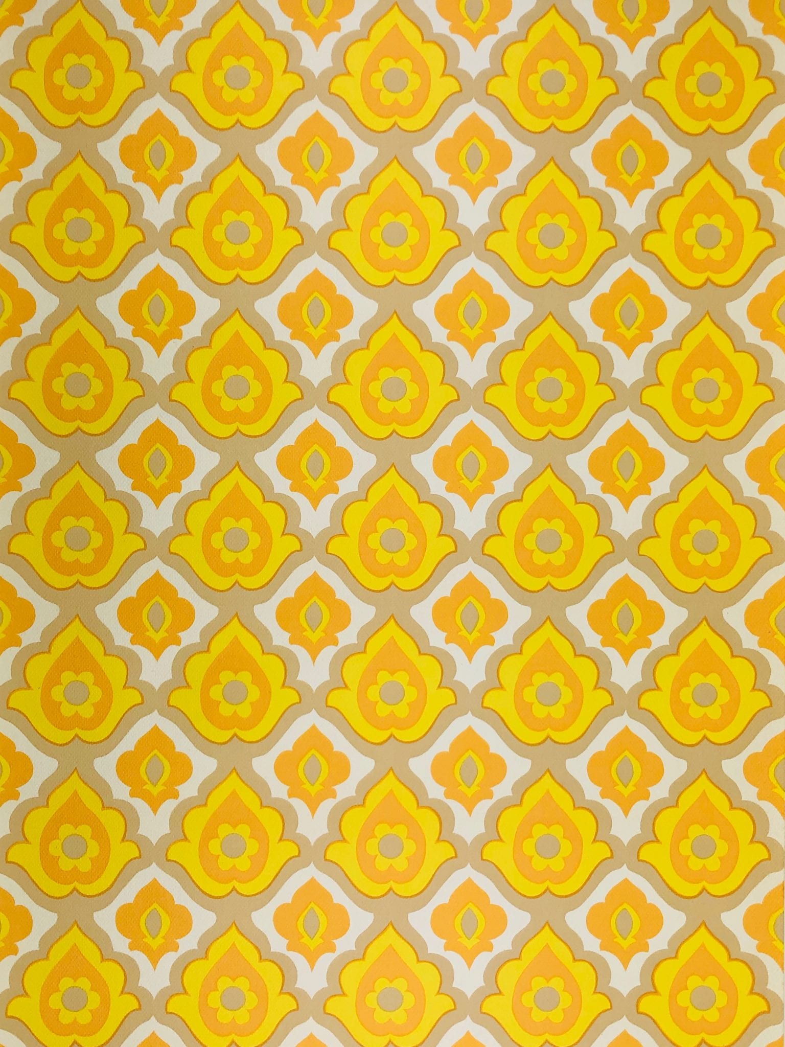 1970s Vintage Yellow Geometric Wallpaper