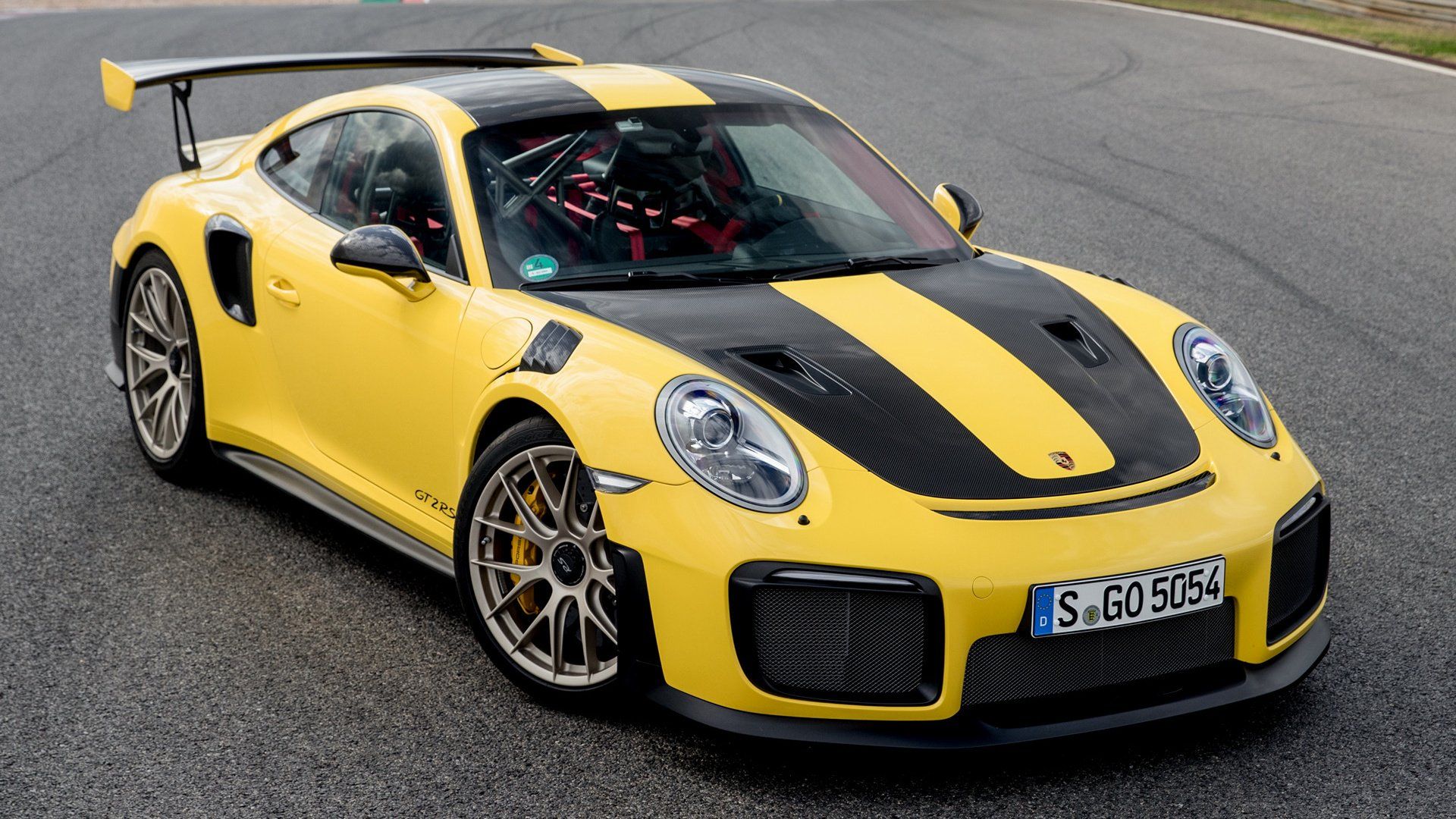 Porsche 911 GT2 HD Wallpaper and Background Image