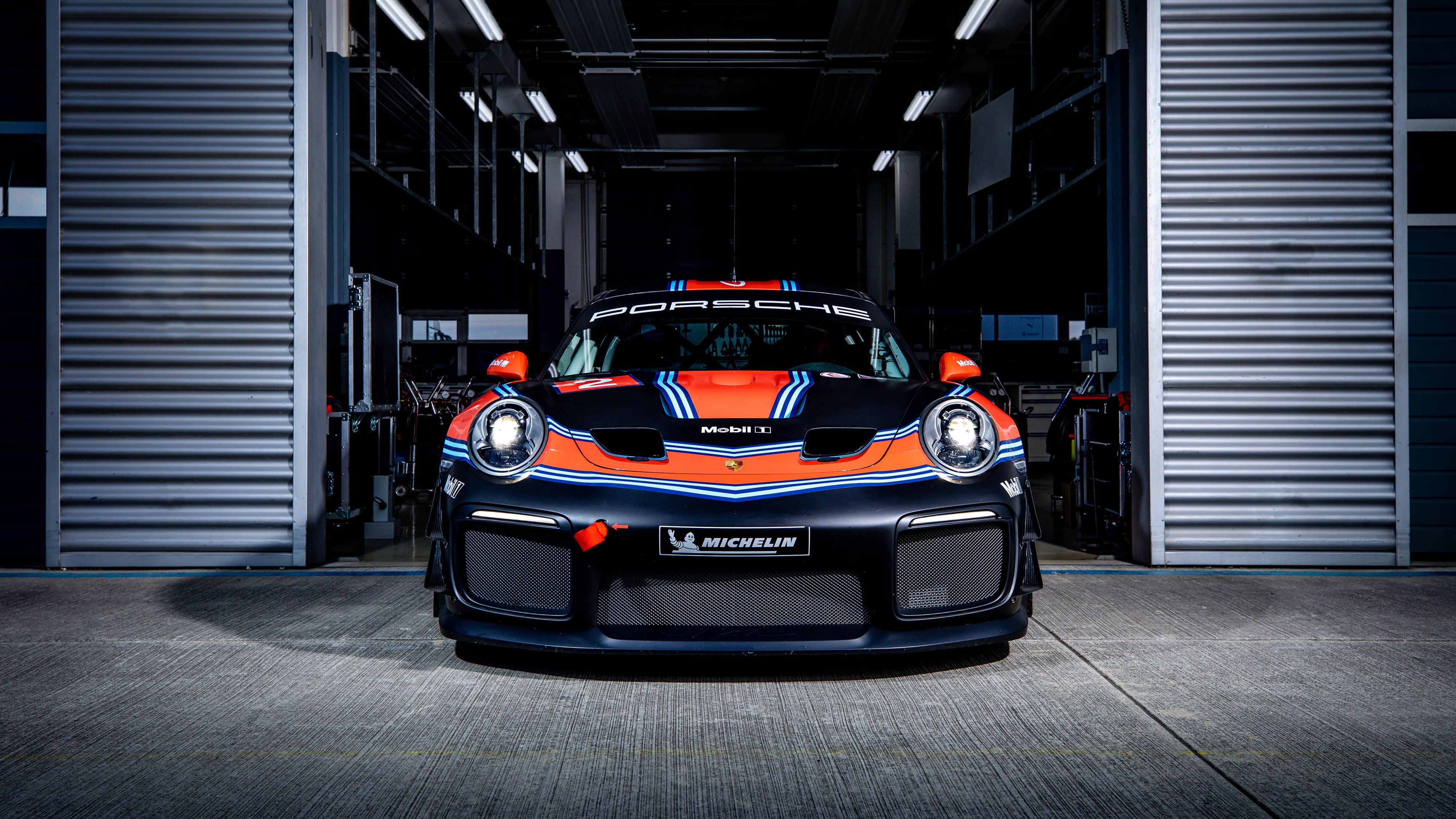 Porsche 911 GT2 RS Clubsport 4K Wallpaper