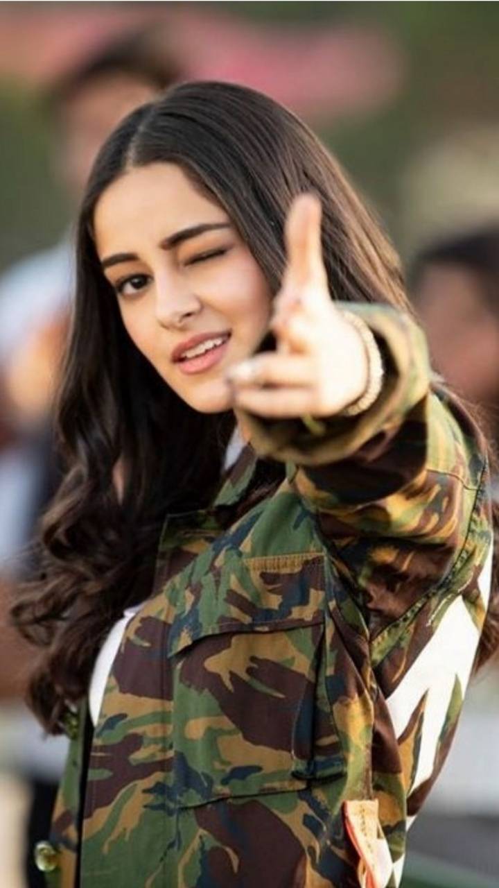 Ananya Panday wallpaper