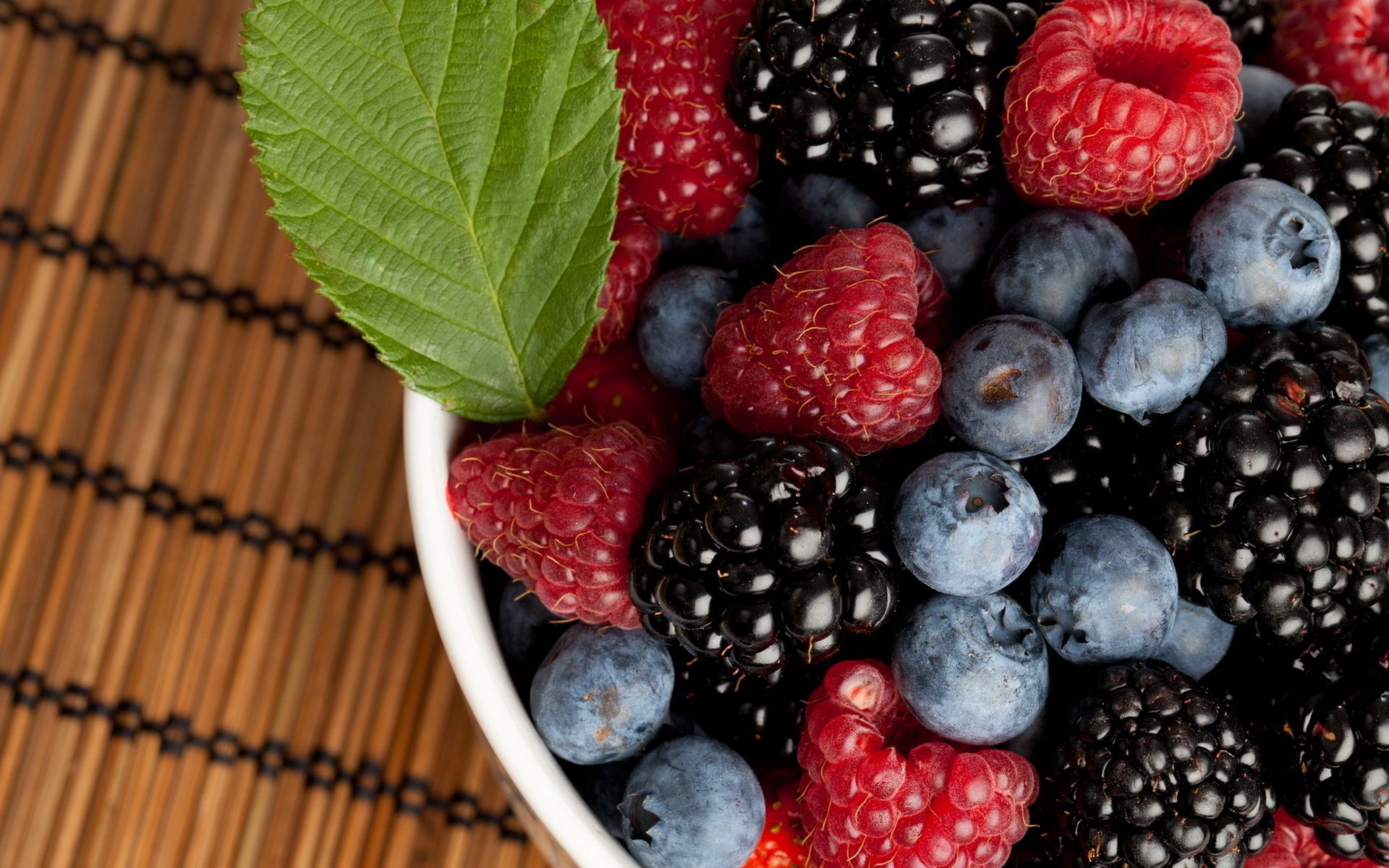 Awesome Photo. Food Berries HD Widescreen Wallpaper