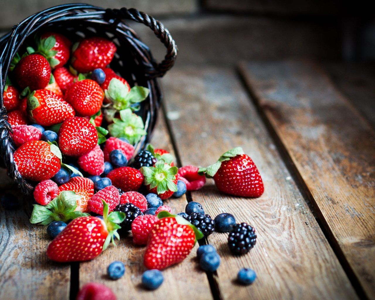 Food, Fruit, Summer, Berries, Strawberry, Raspberry, Blackberry