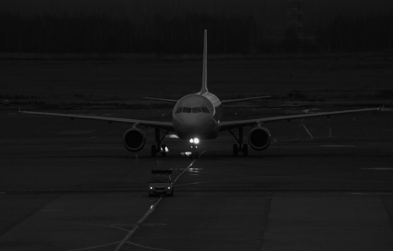Wallpaper moscow, runway, the plane, turbines, black and white photo, forest pine, large aircraft, the plane in full growth, The plane on the runway image for desktop, section авиация