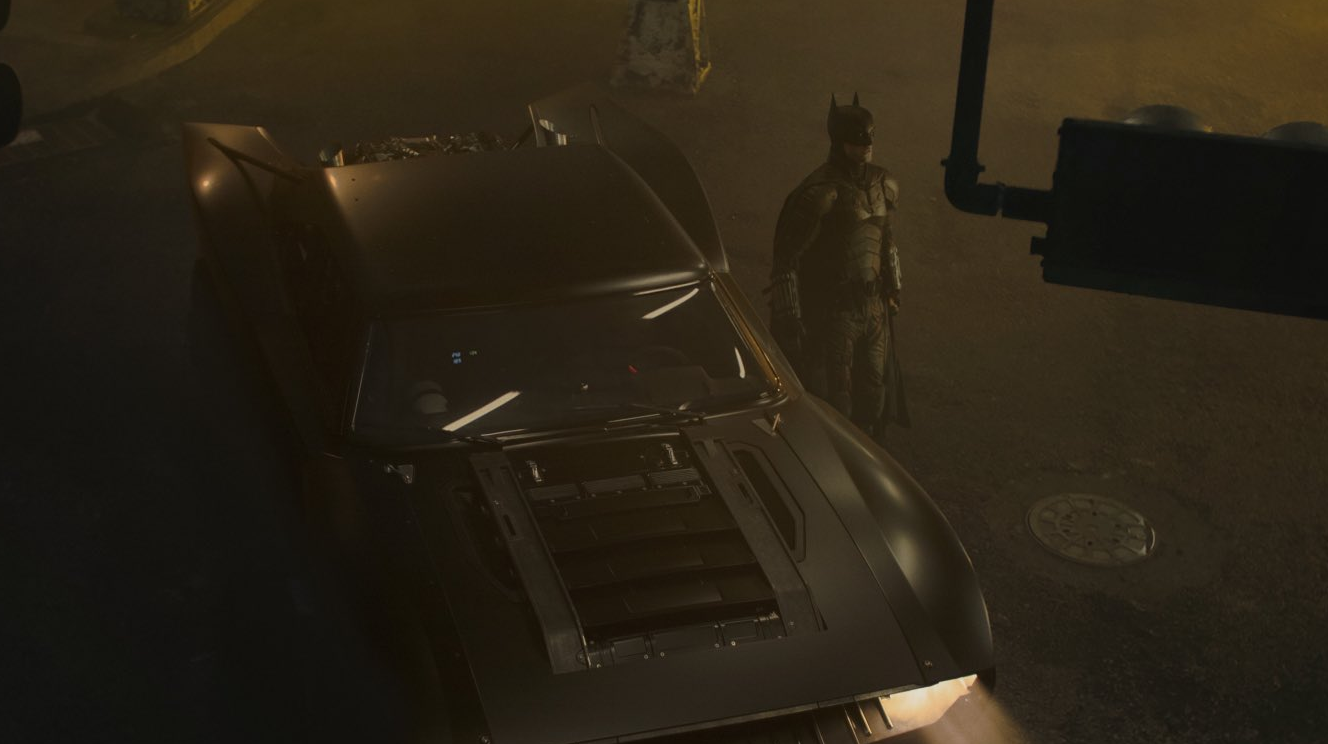 Matt Reeves Shows Off Robert Pattinson as 'The Batman' and His