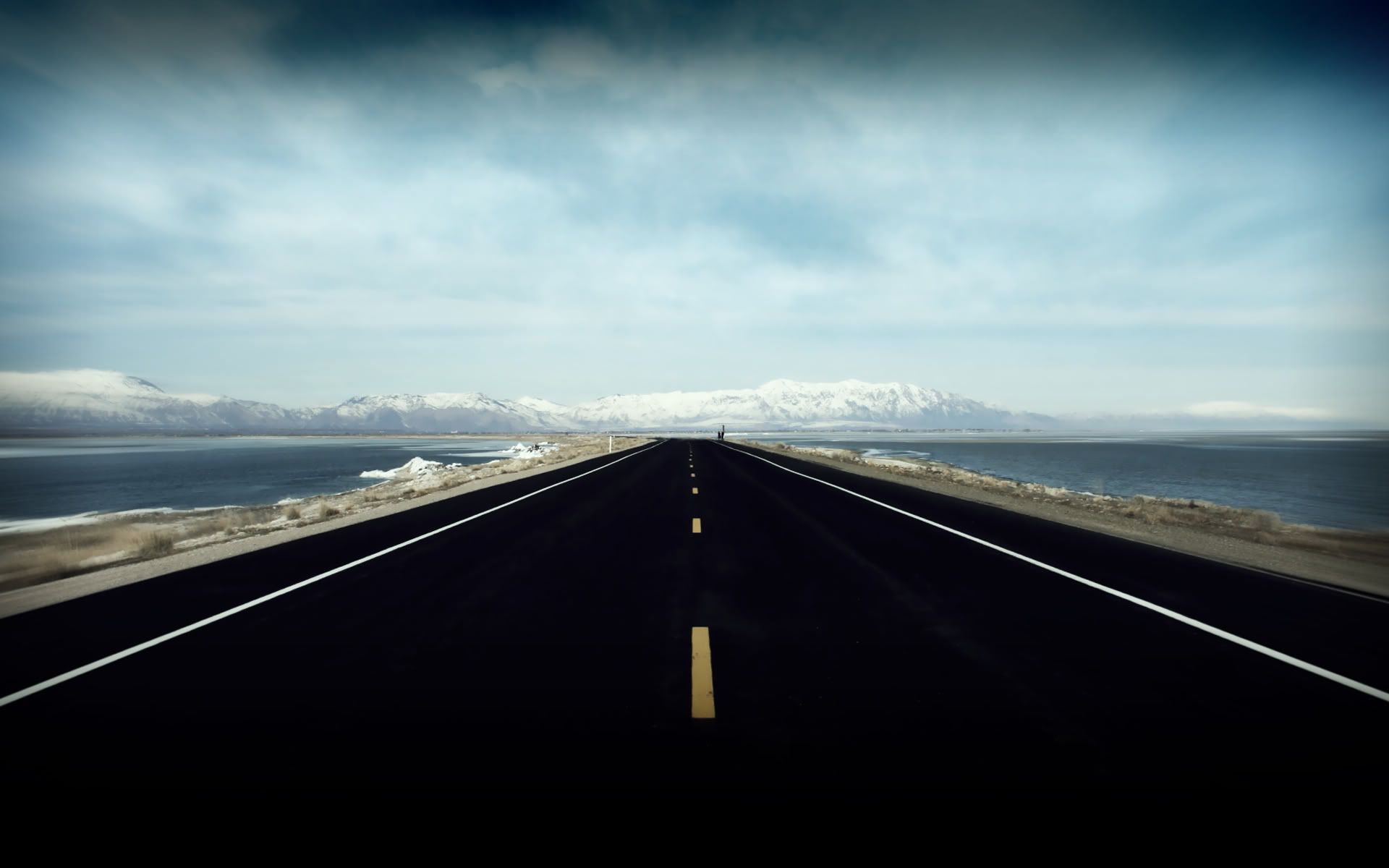 Man Made Road Wallpaper:1920x1200