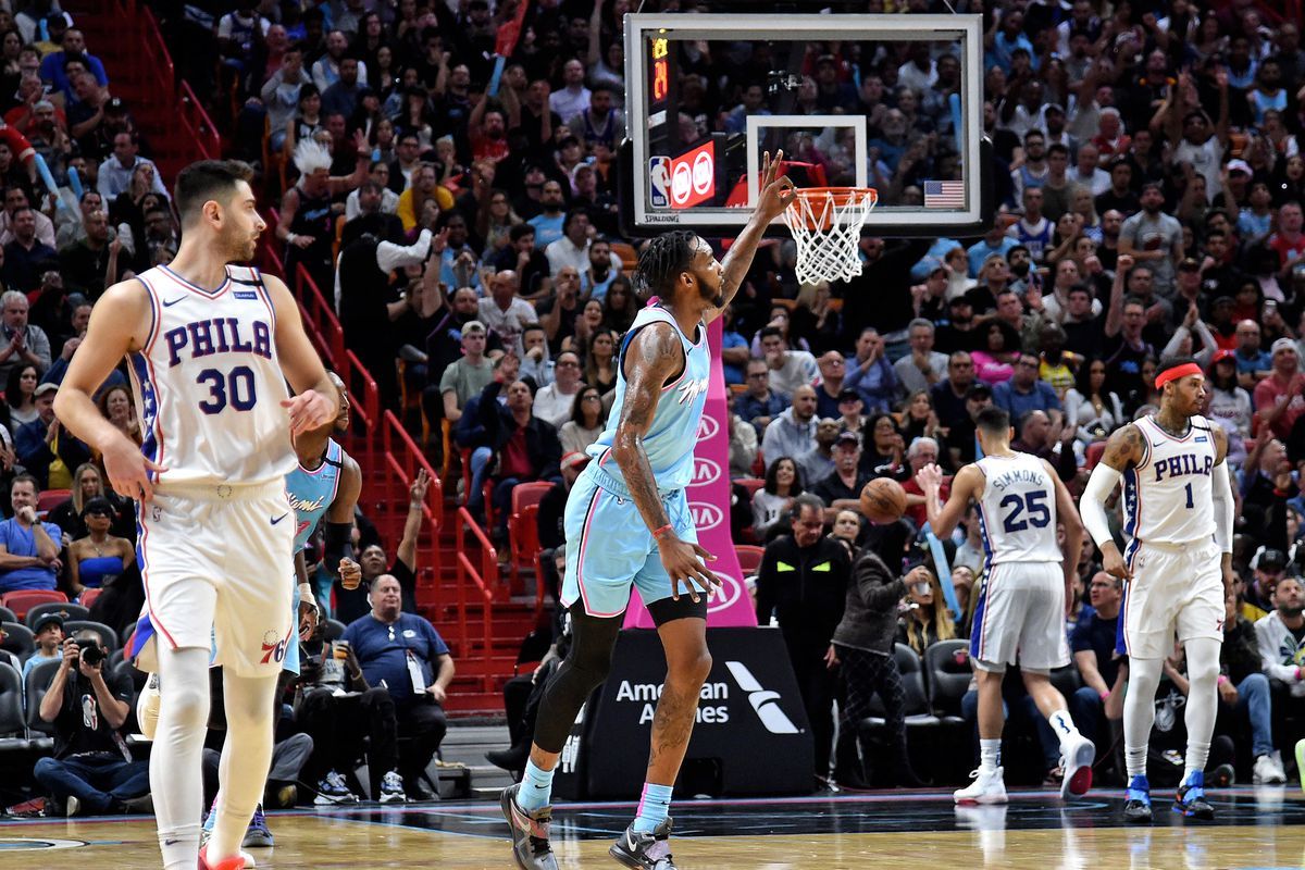 NBA Slam Dunk Contest: Watch Derrick Jones Jr. dunk over teammate
