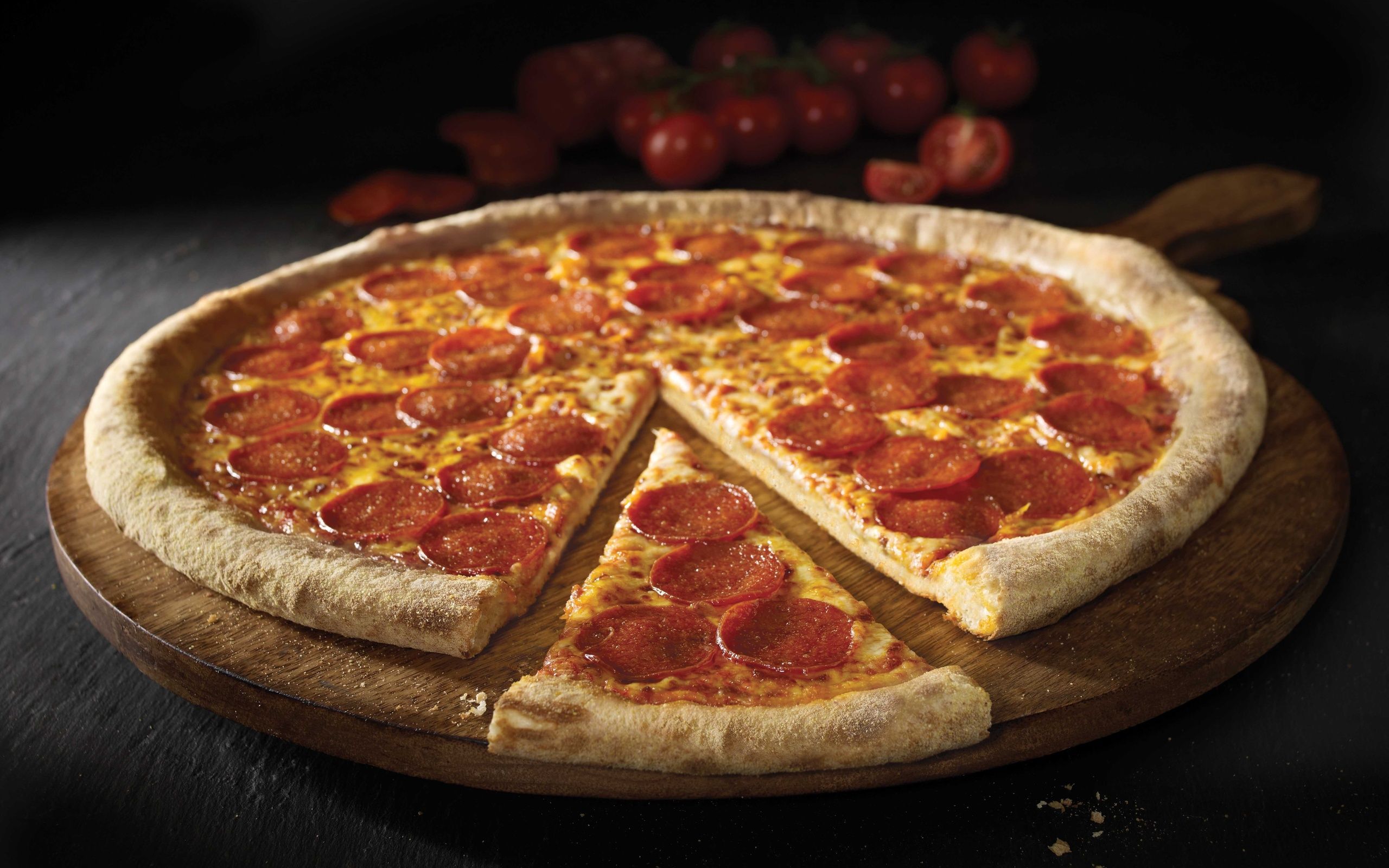Pepperoni Pizza Wallpaper Full HD Free Download