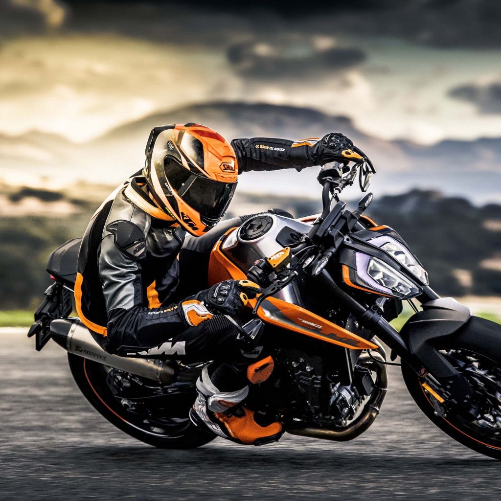 Download wallpaper: KTM 790 Duke 1024x1024