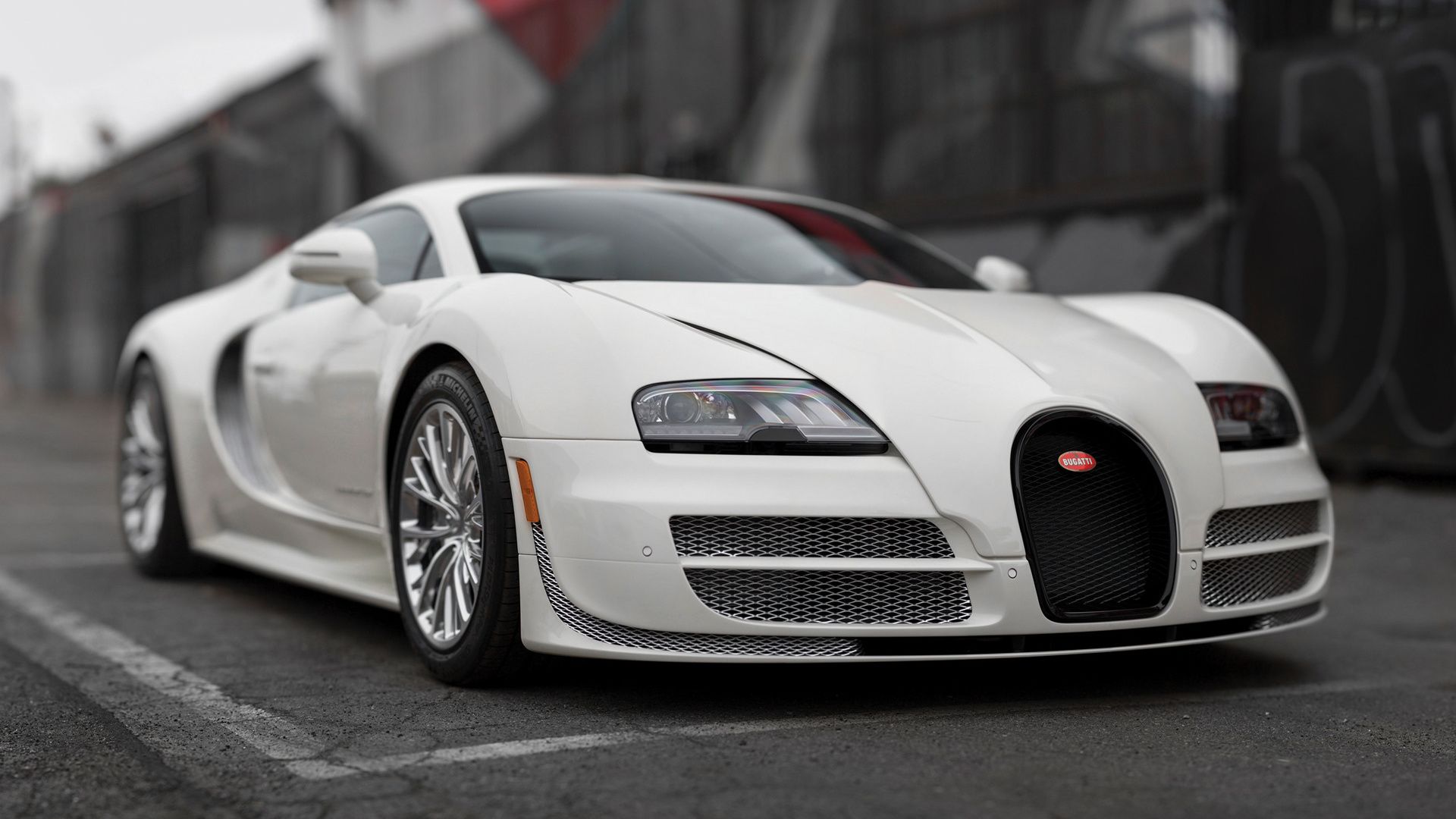 Bugatti Veyron Super Sport (US) and HD Image
