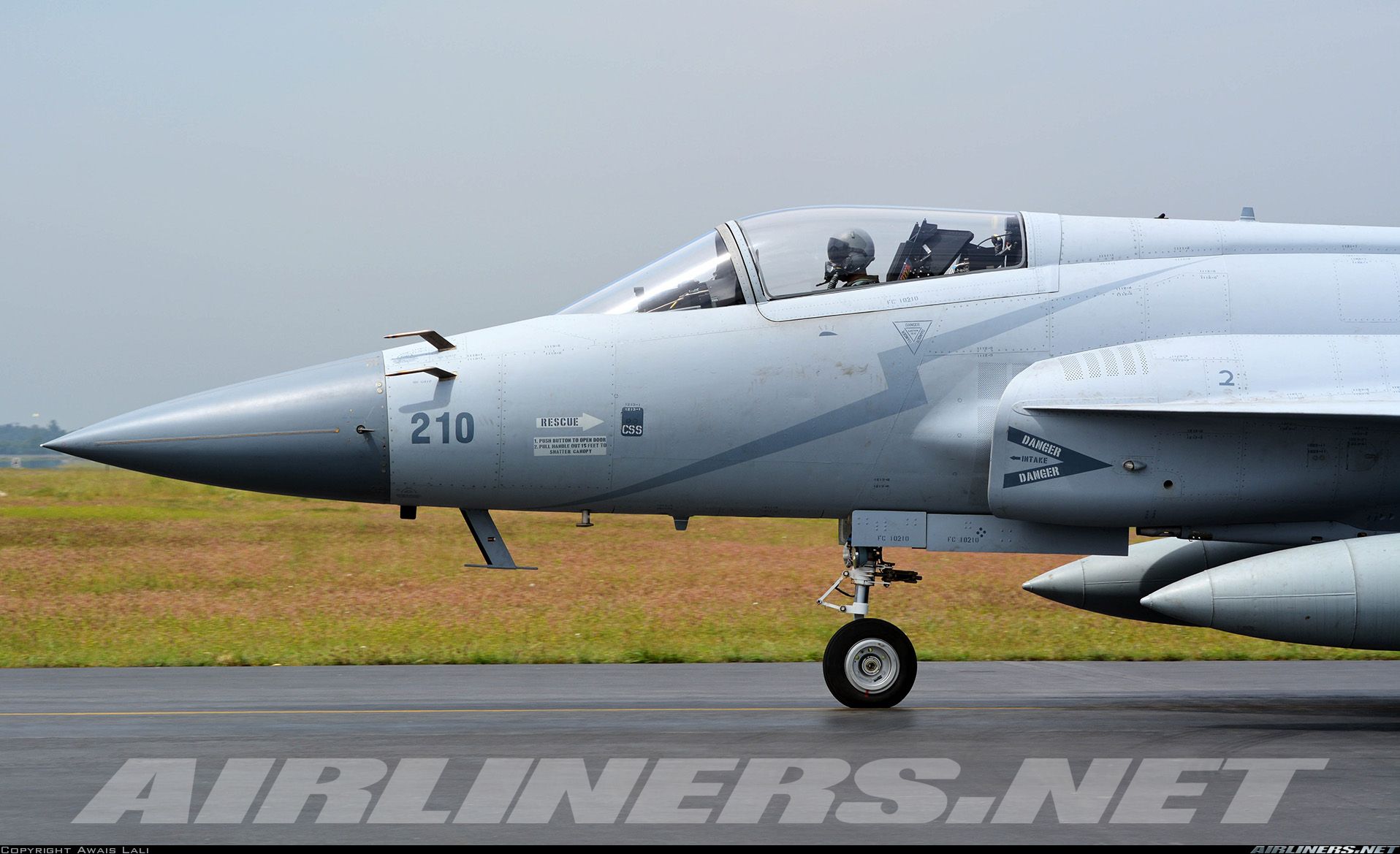 Pakistan JF 17 Thunder Force. Aviation Photo