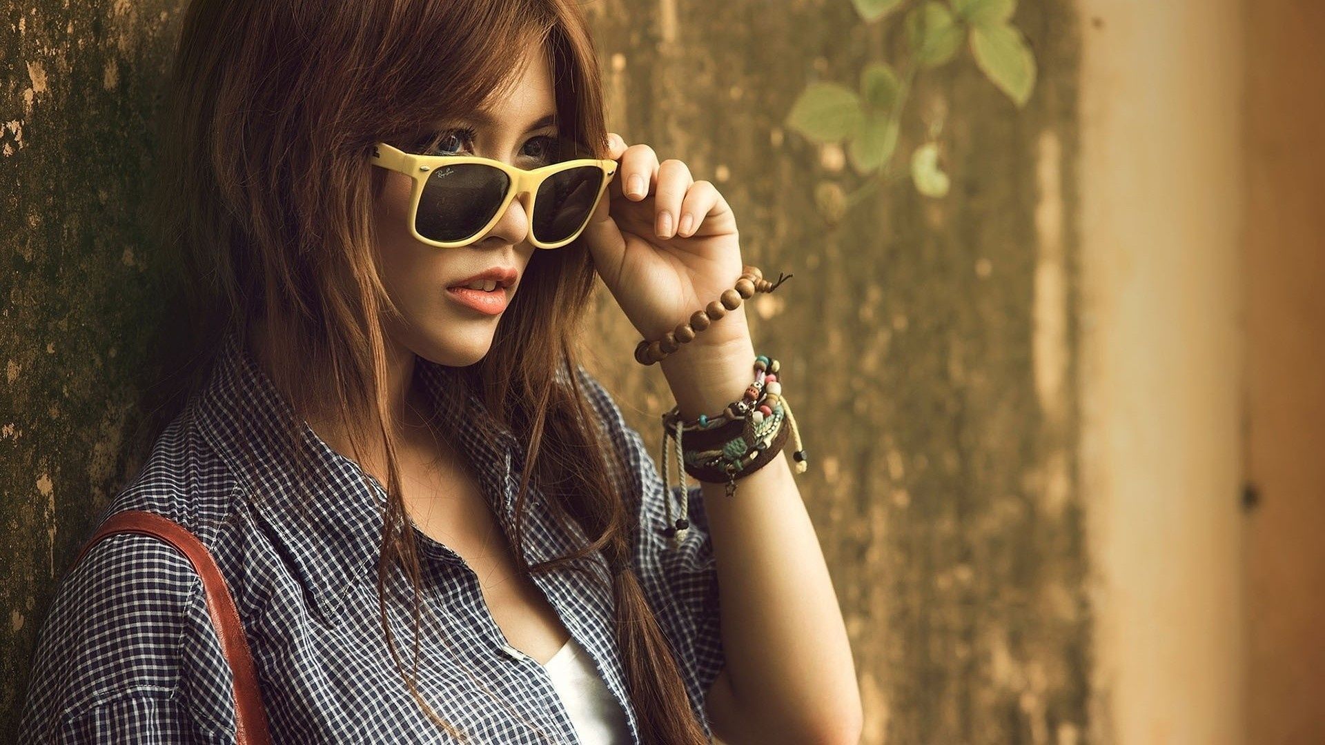 Girl Wearing Glasses Wallpapers Wallpaper Cave