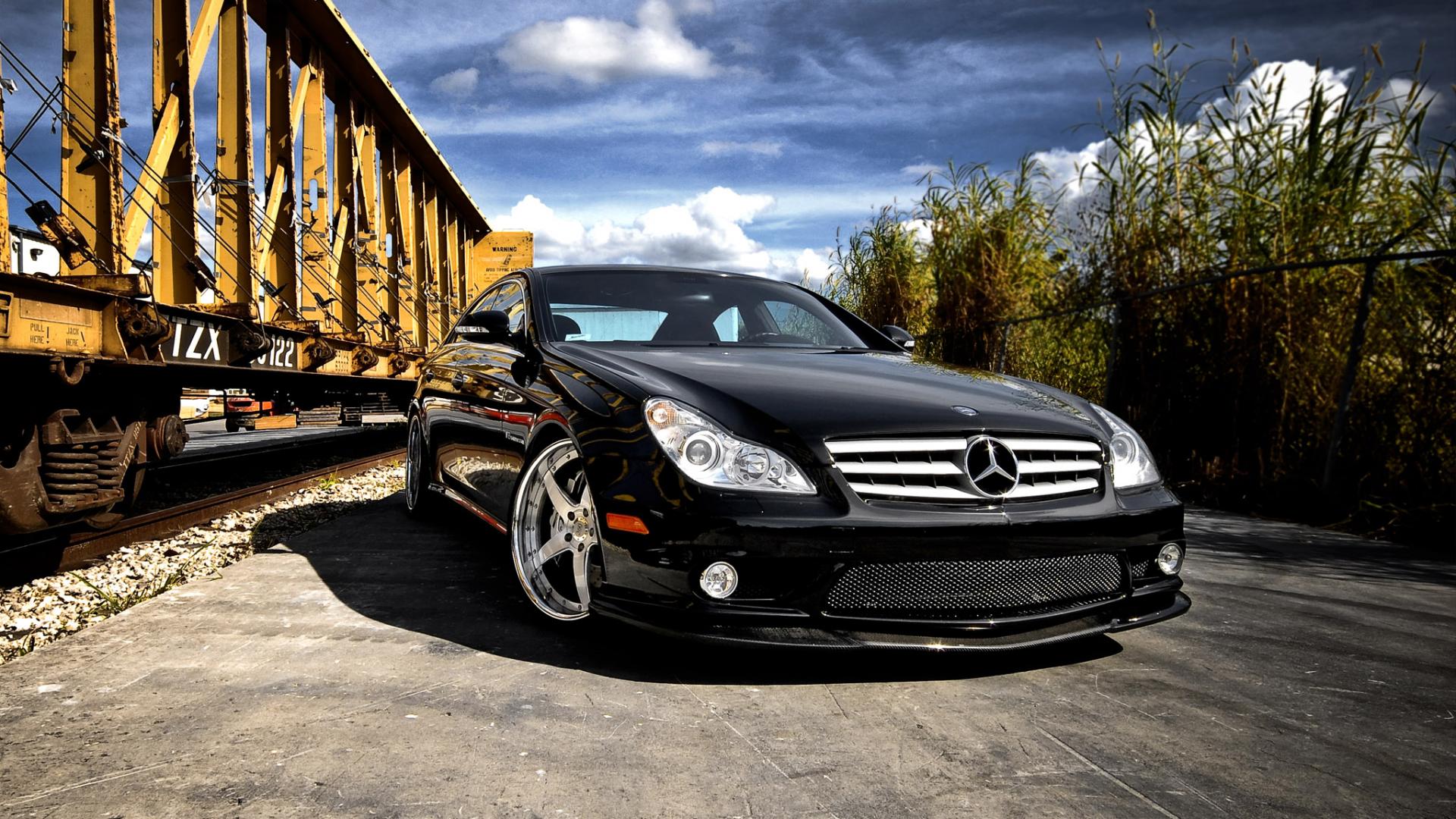 Mercedes CLS Wallpaper