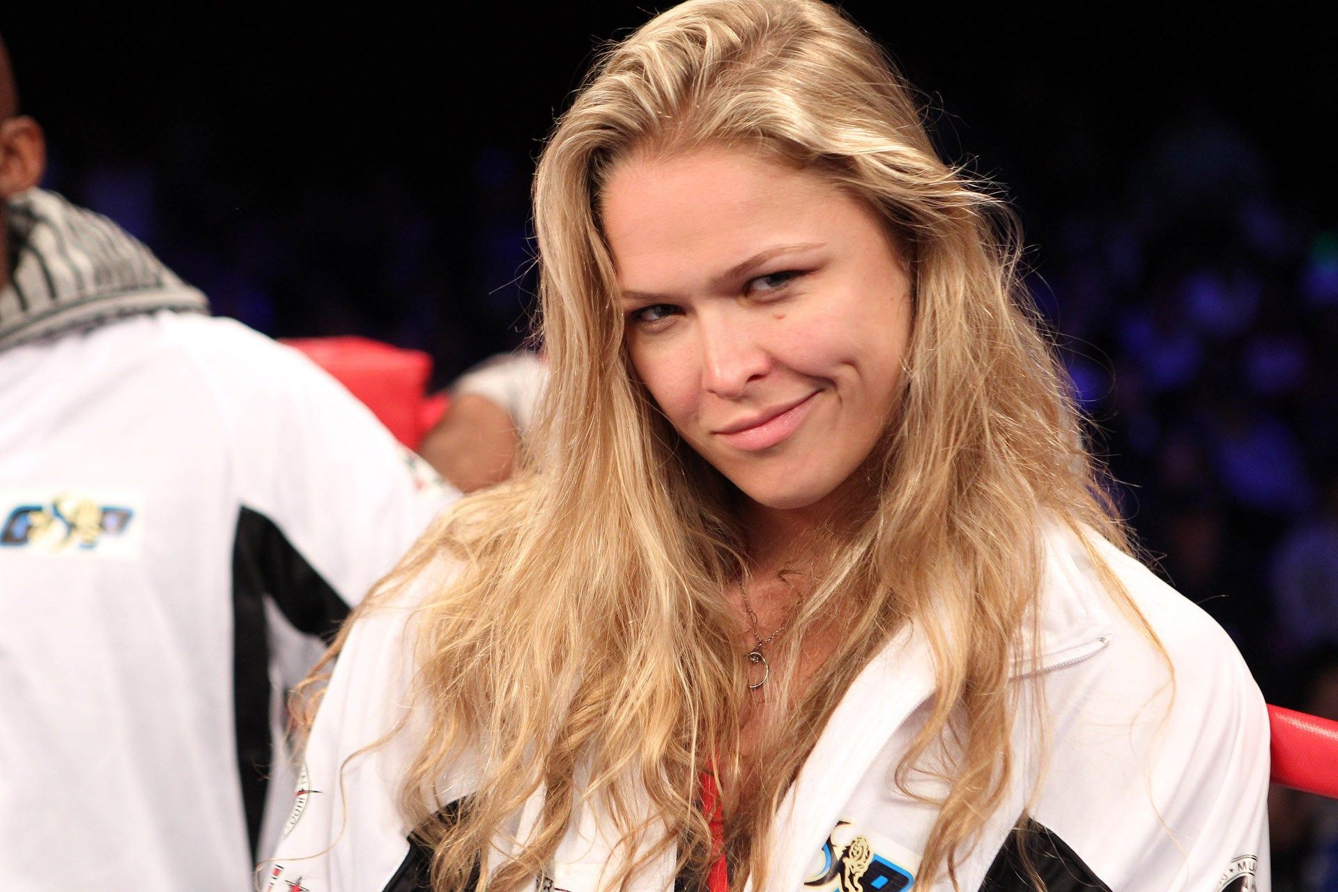 widescreen wallpaper ronda rousey, 385 kB Brian. Ronda