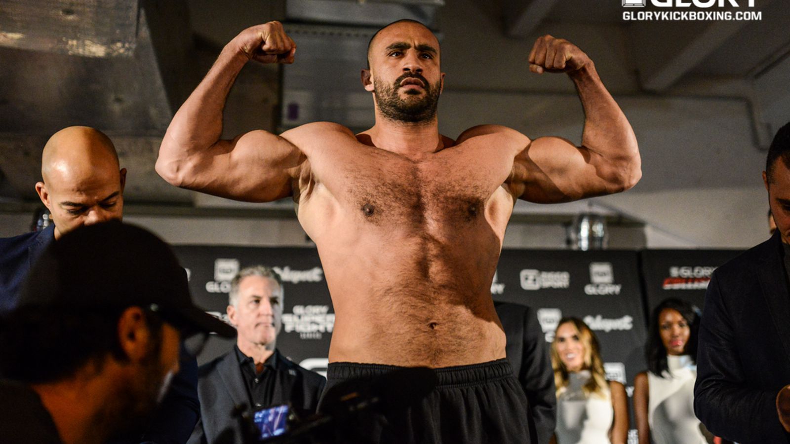 Big Mike' Passenier says Badr Hari will 'whip Verhoeven's ass' at