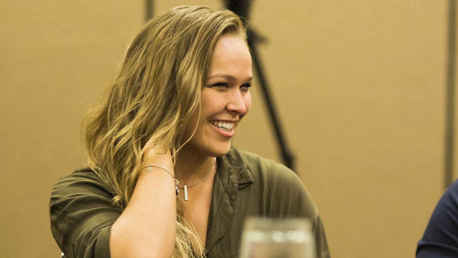 Ronda Rousey rips 'mama's basement blogger' for asking whether UFC