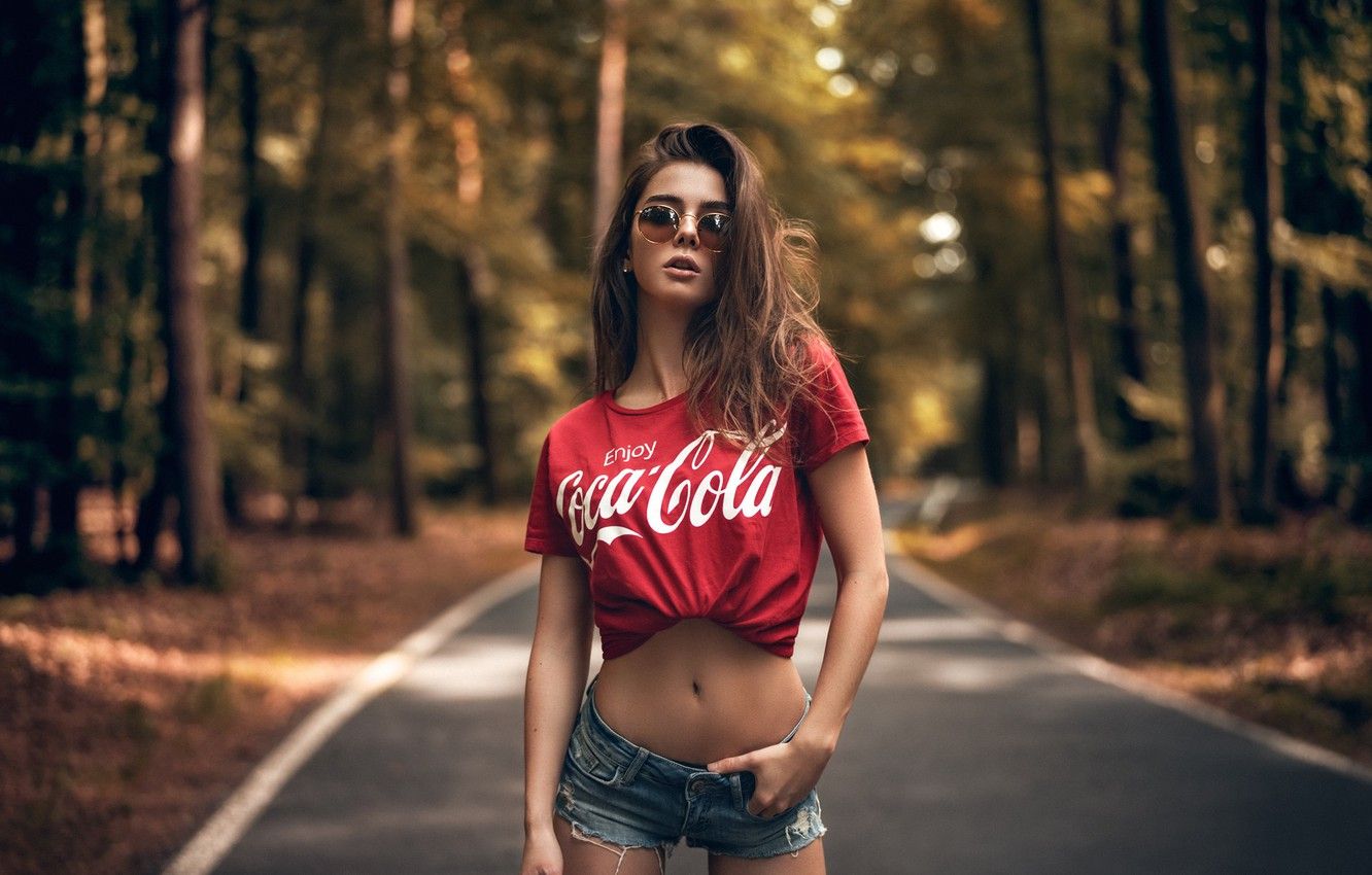 Wallpaper forest, trees, nature, , pose, Park, model, shorts, makeup, Mike, figure, glasses, hairstyle, brown hair, beauty, is image for desktop, section девушки