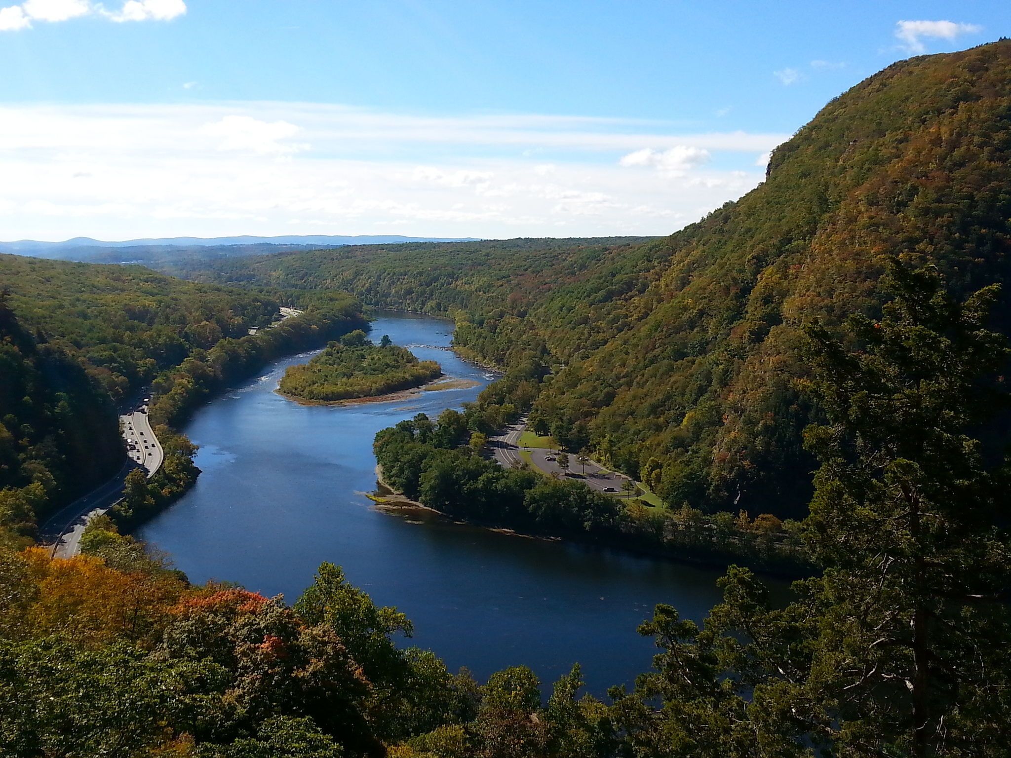 Mt. Tammany Water Gap is a 3.2 mile heavily trafficked