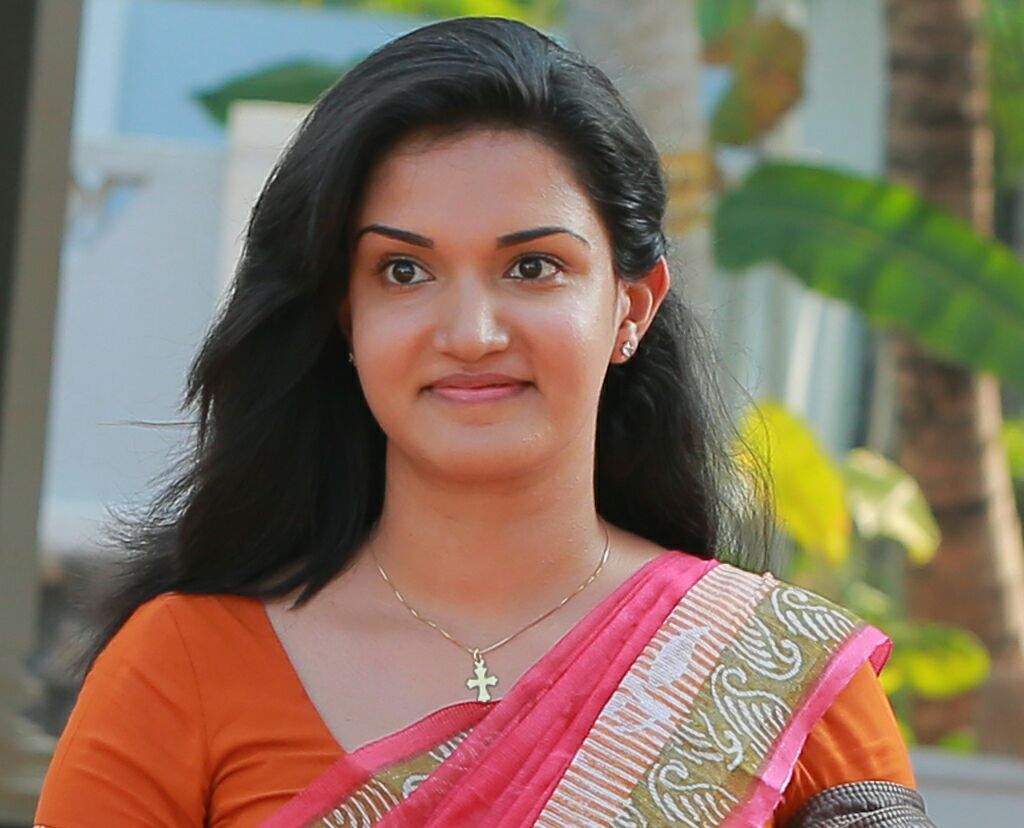 Honey Rose Photo, Picture, Wallpaper