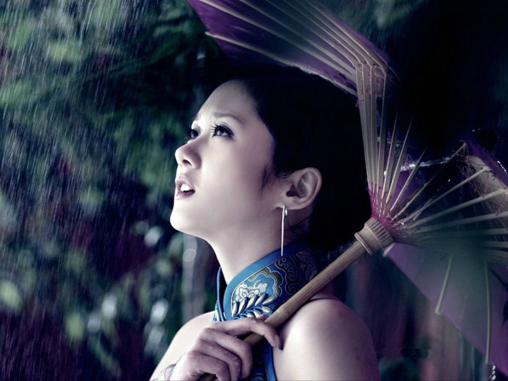 China Girl In Rain HD Desktop Wallpaper