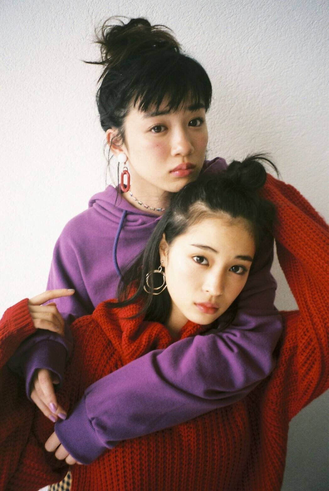 Mei Nagano & Suzu Hirose. Cute japanese girl, Korean best friends