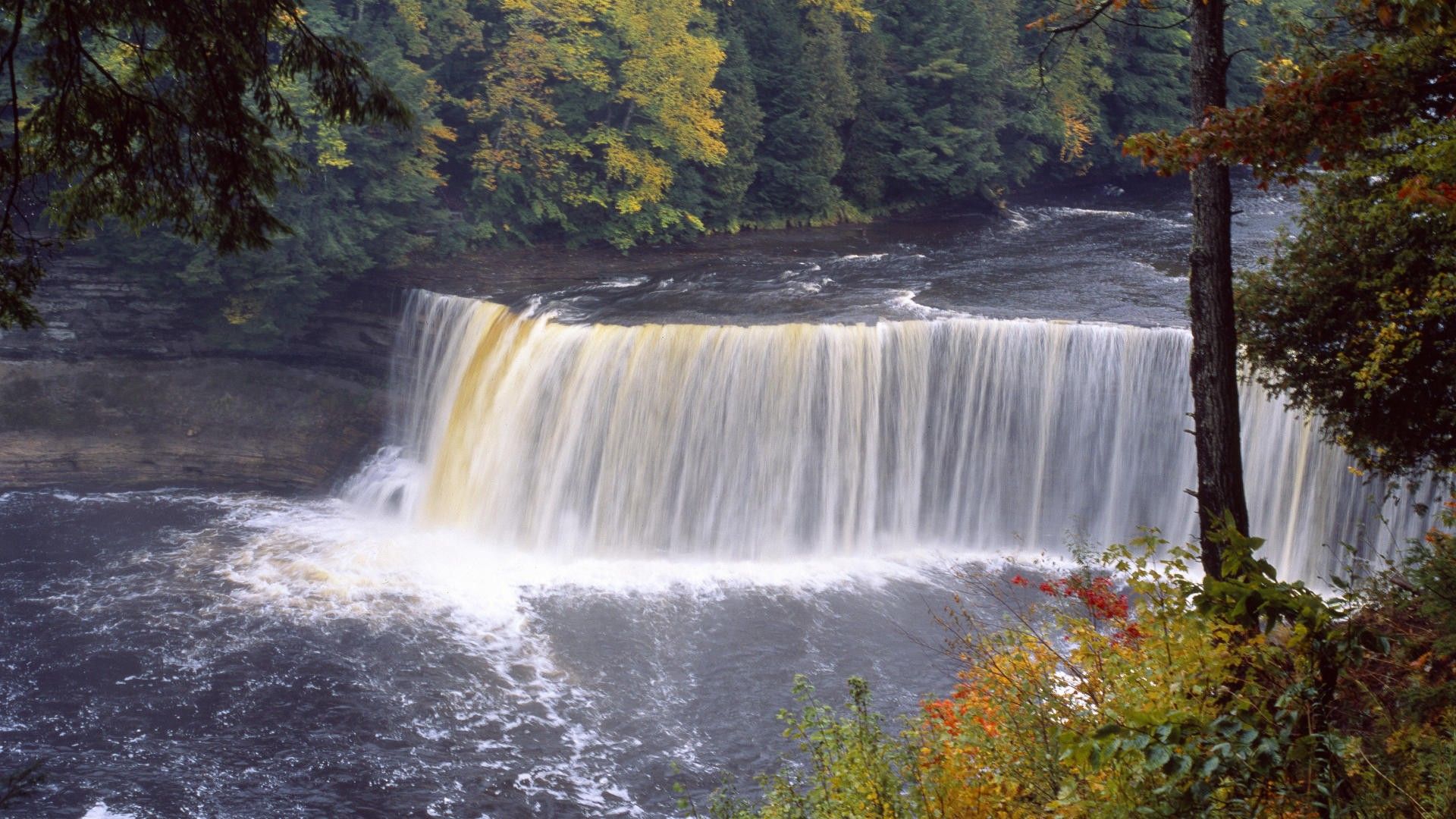 Tahquamenon Falls Michigan Wallpapers Wallpaper Cave 