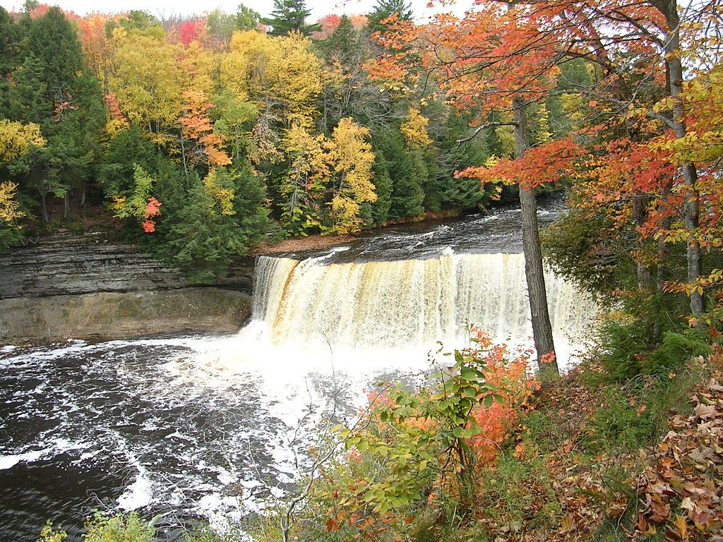 Tahquamenon Falls