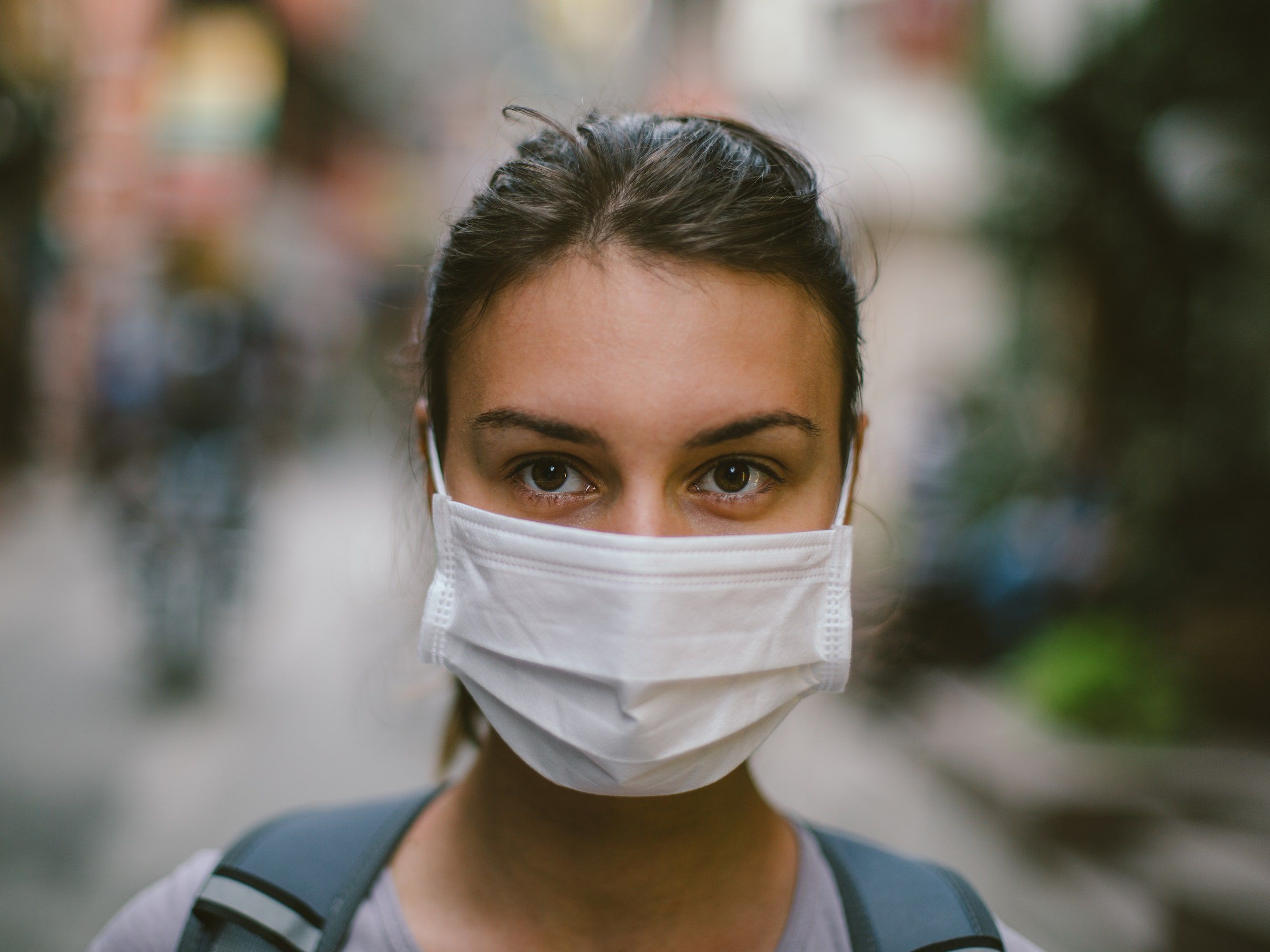 Should You Wear a Surgical Mask? Read the Latest Guidelines