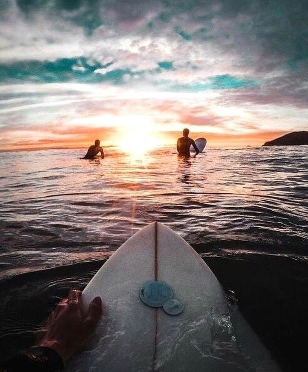 Turquoise + golden sunset. Surfing picture, Surfing, Waves