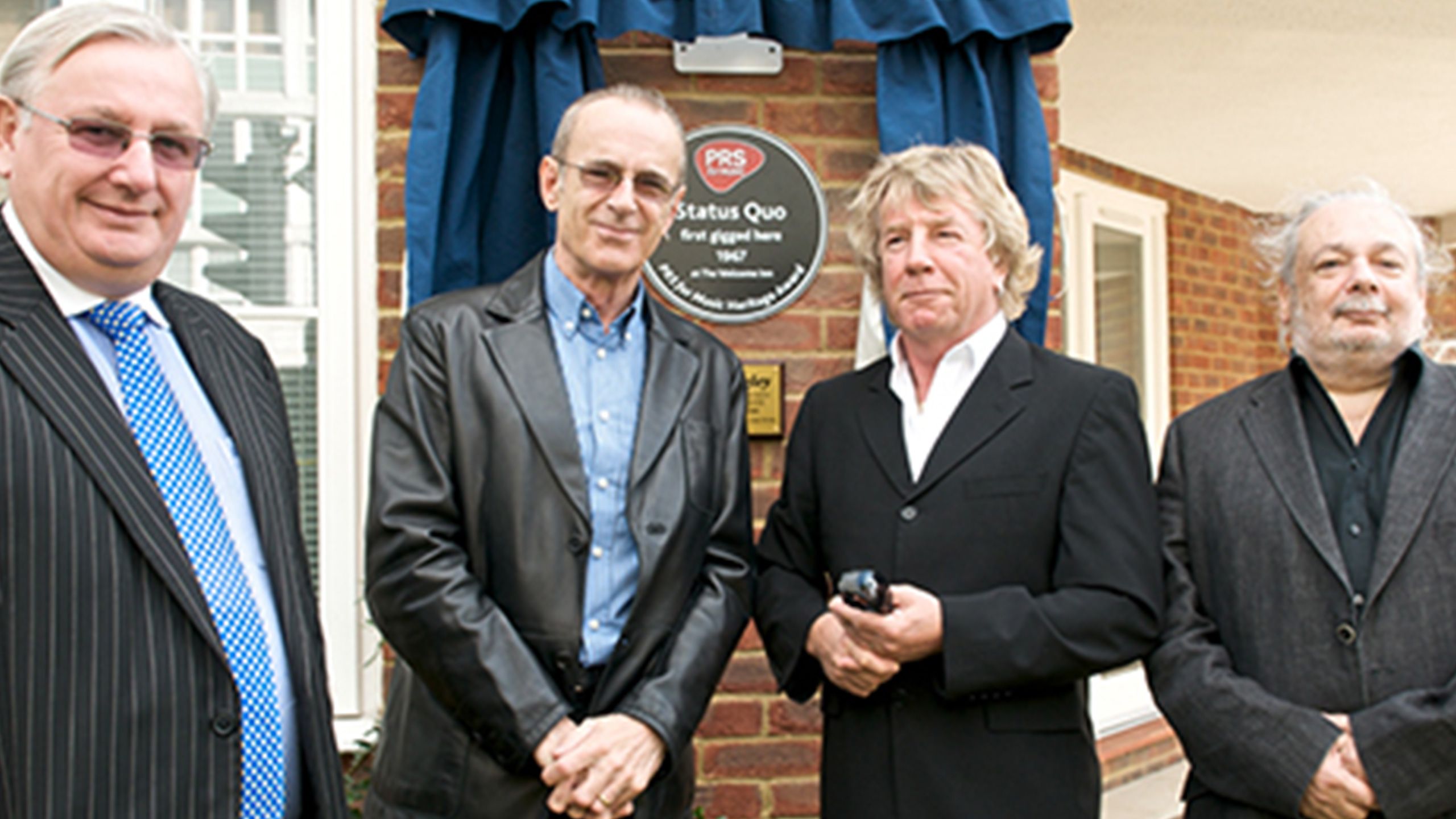 Status Quo presented PRS for Music Heritage award