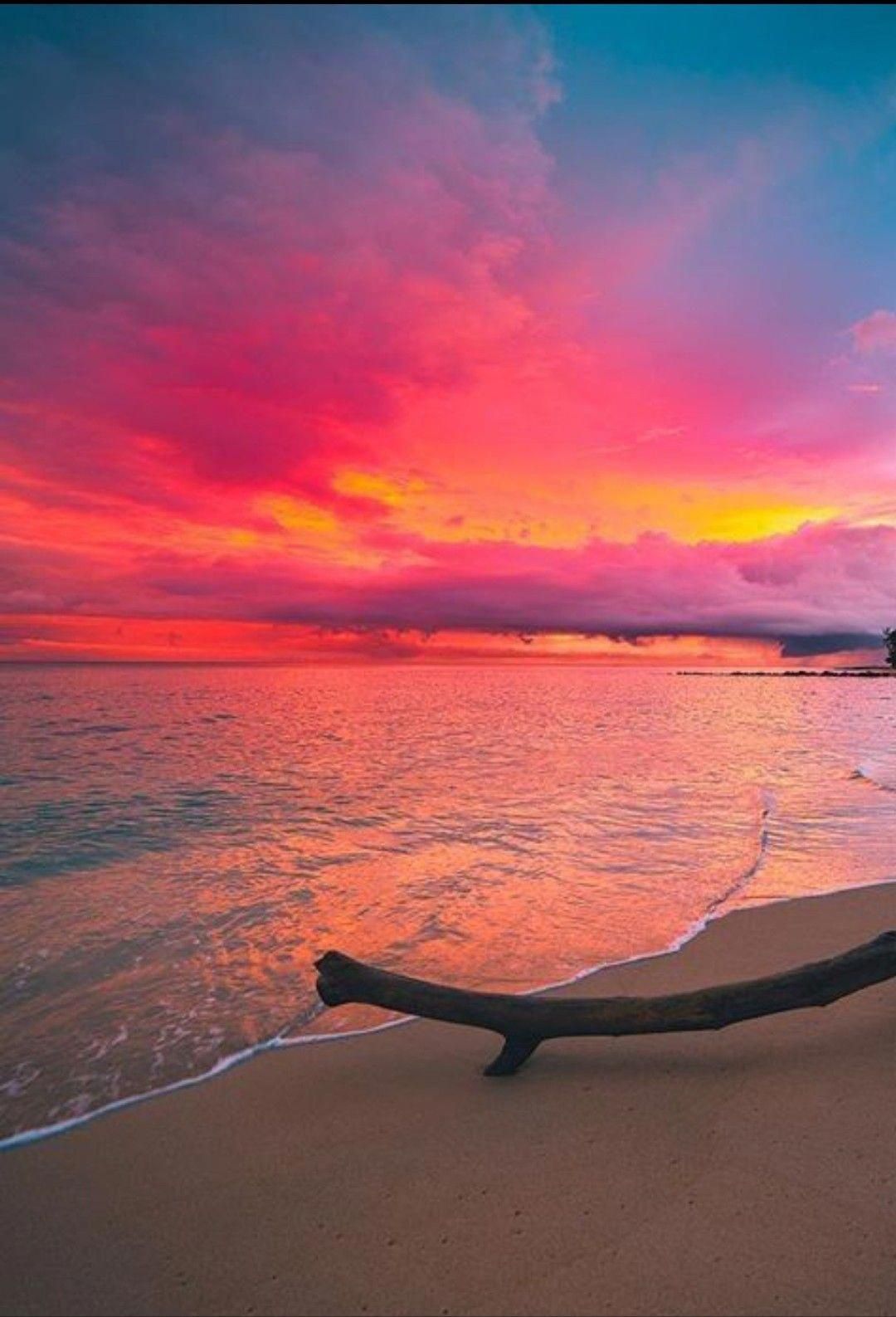 Aesthetic wallpaper. Beautiful sunrise