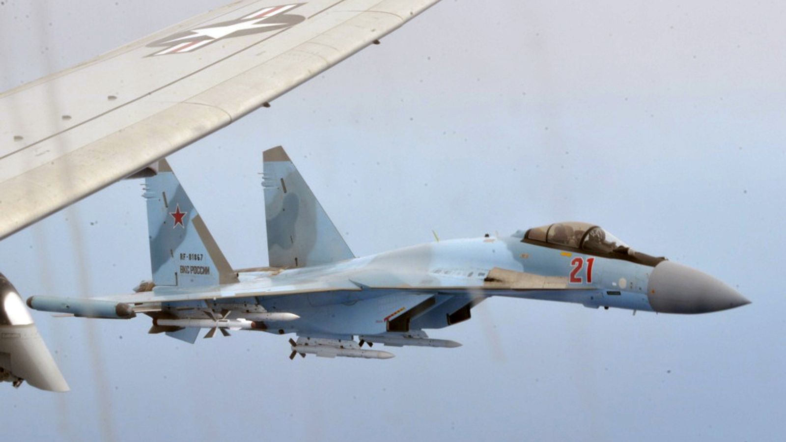 Russian fighter jets 'unsafely' intercept US plane over