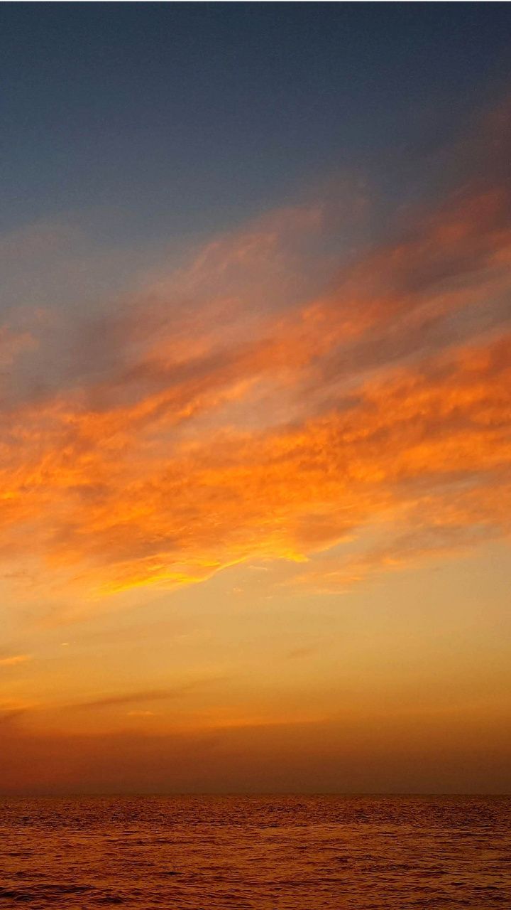 Sunset, orange sky, calm wallpaper. Orange sky, Orange wallpaper