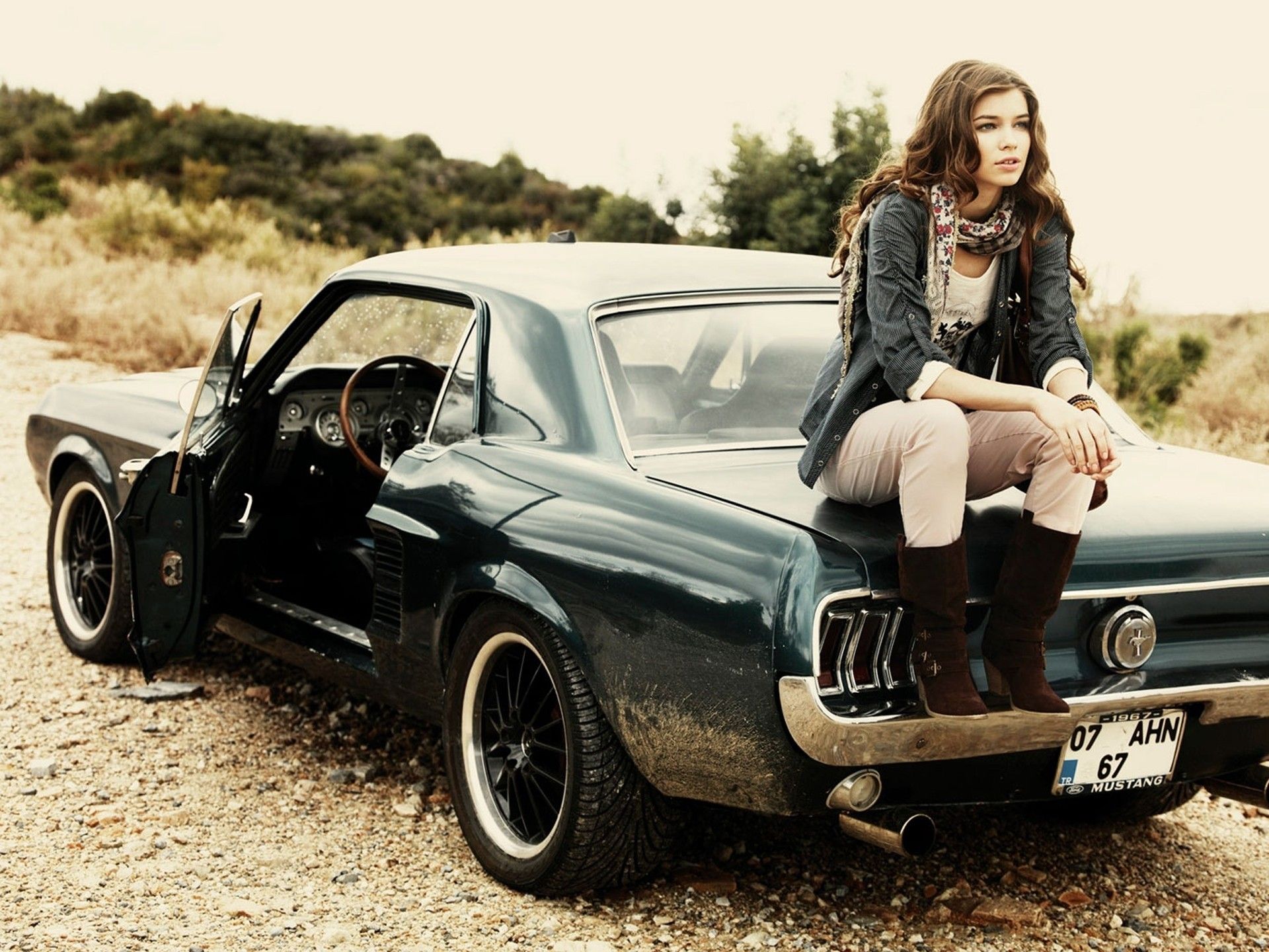 Girls and Muscle Cars Wallpaper. Background. Photo. Image