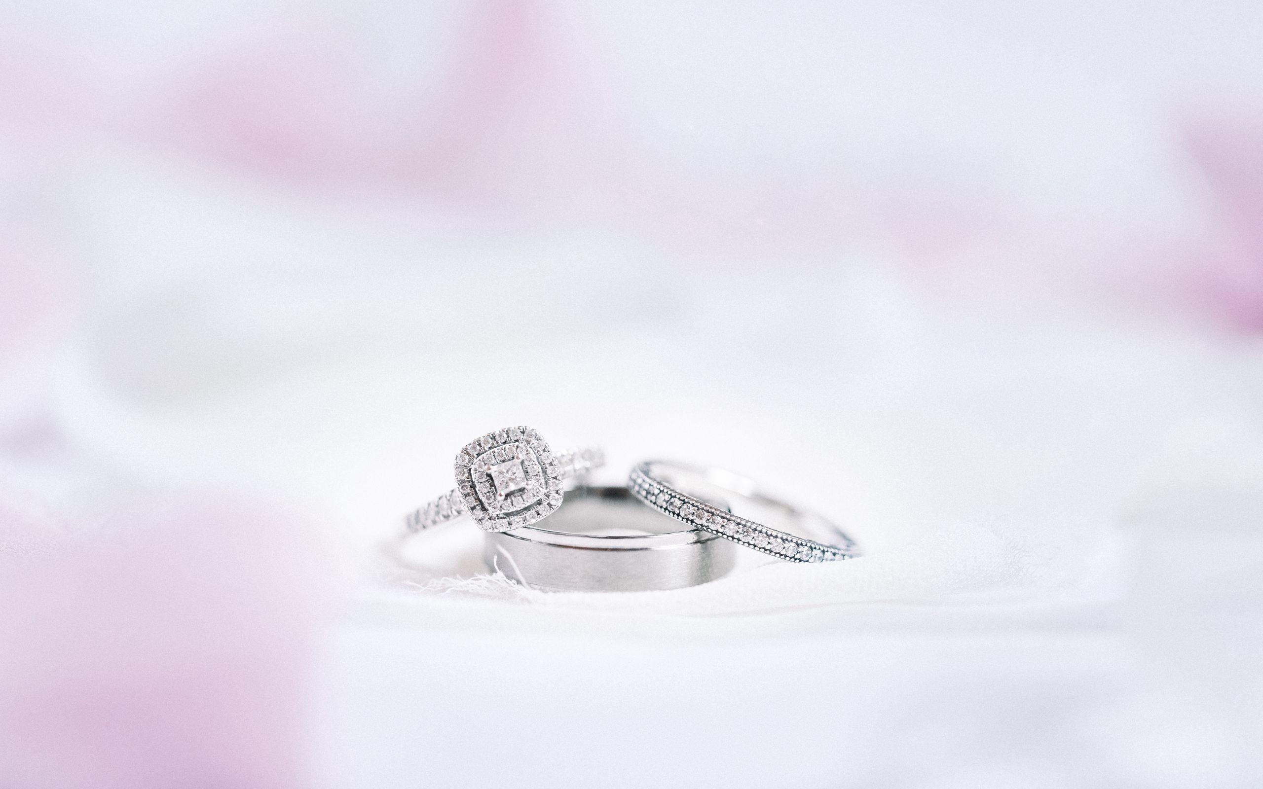 Download wallpaper 2560x1600 wedding rings, rings, love, wedding