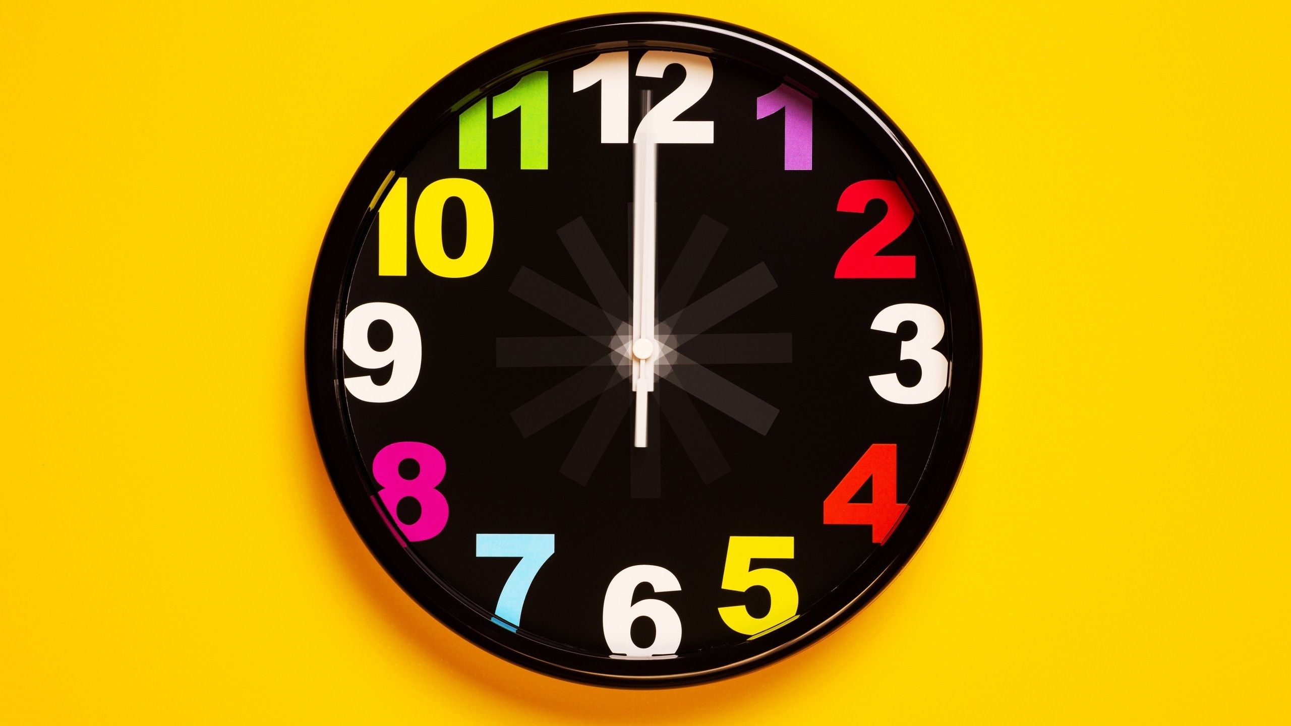 Download 2560x1440 Analog Clock, Yellow Background Wallpaper