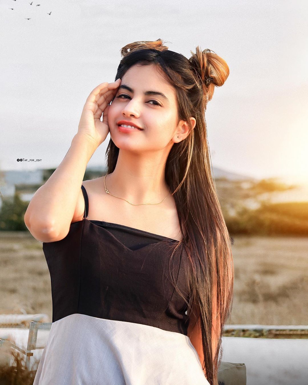 Piyanka Mongia and hot picture®️